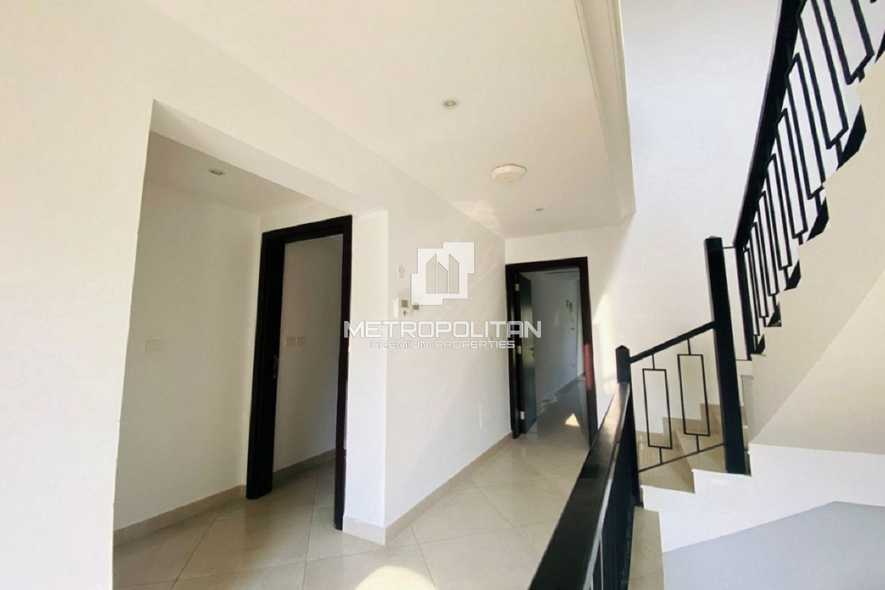 3BR Вилла на продажу в Al Hamra Village – MPS-41278 photo-11