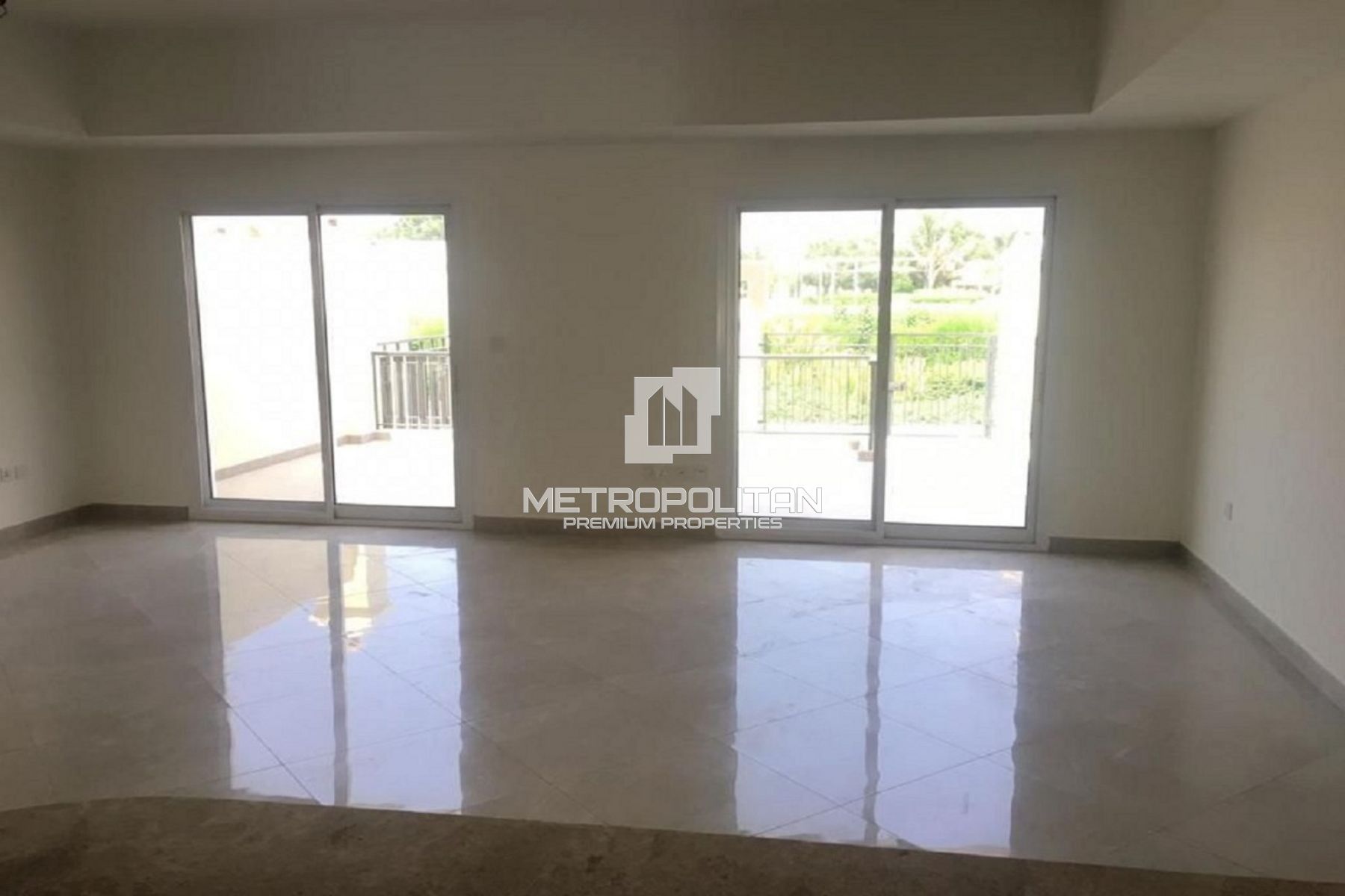 3BR Вилла на продажу в Al Hamra Village – MPS-41278 photo-17