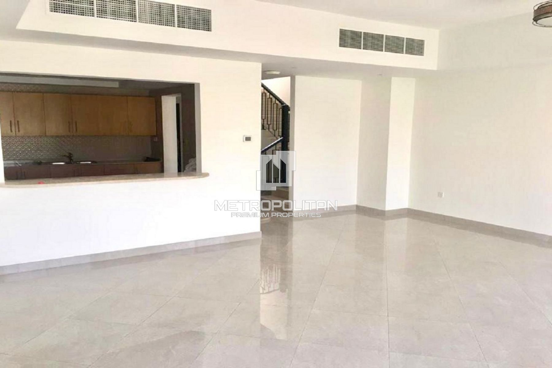 3BR Вилла на продажу в Al Hamra Village – MPS-41278 photo-4