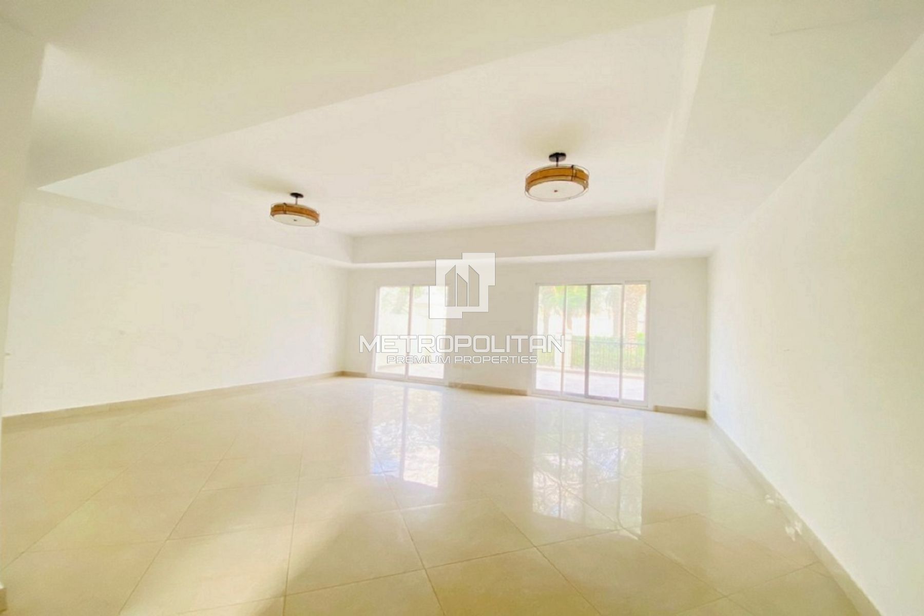 3BR Вилла на продажу в Al Hamra Village – MPS-41278 photo-5