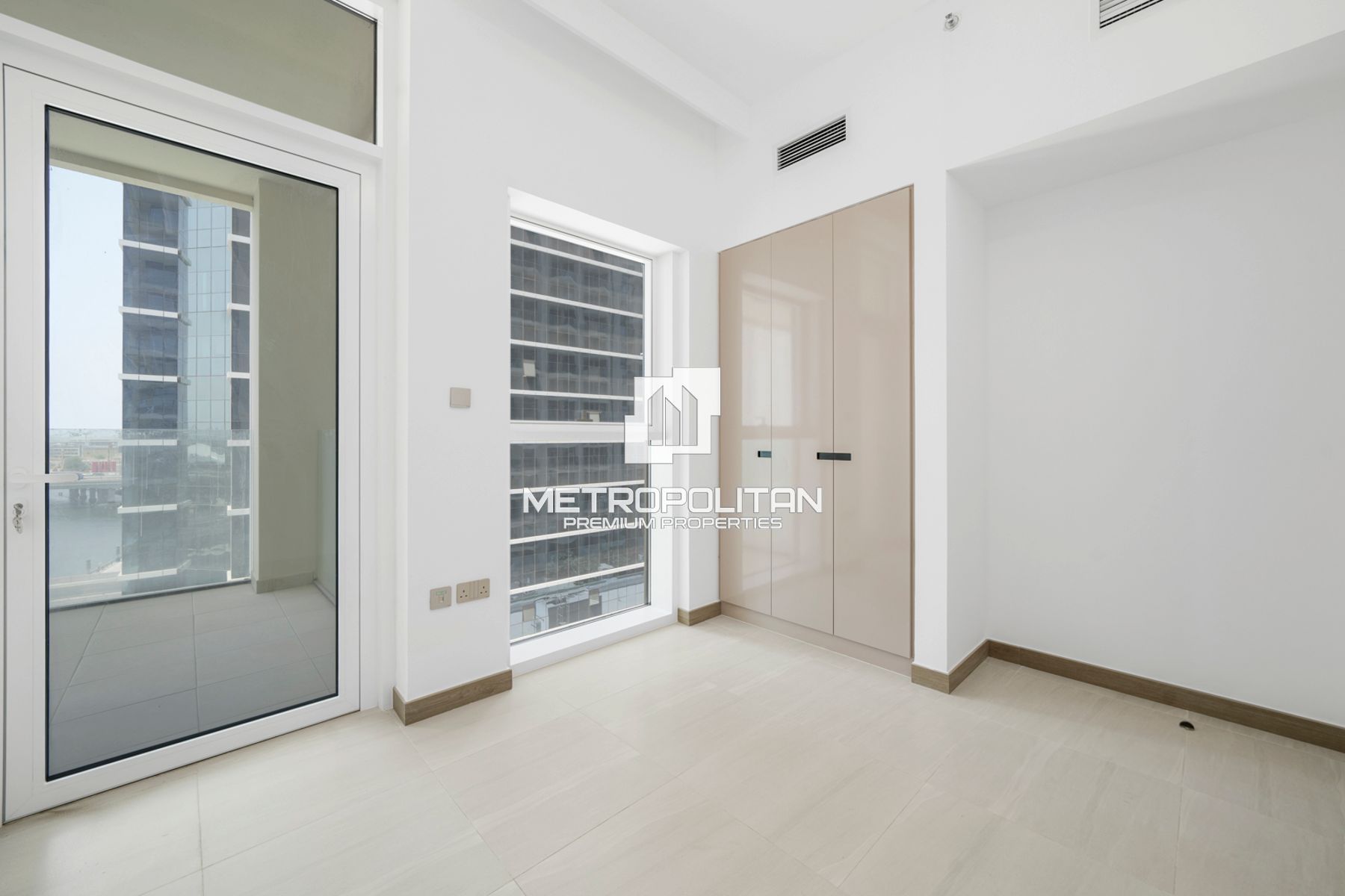 3-комнатная квартира на продажу в Business Bay – MPS-41460 photo-9