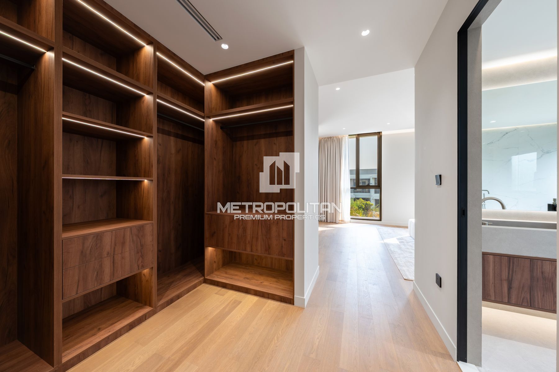 Single Row | Luxury Living | Turnkey | Furnished