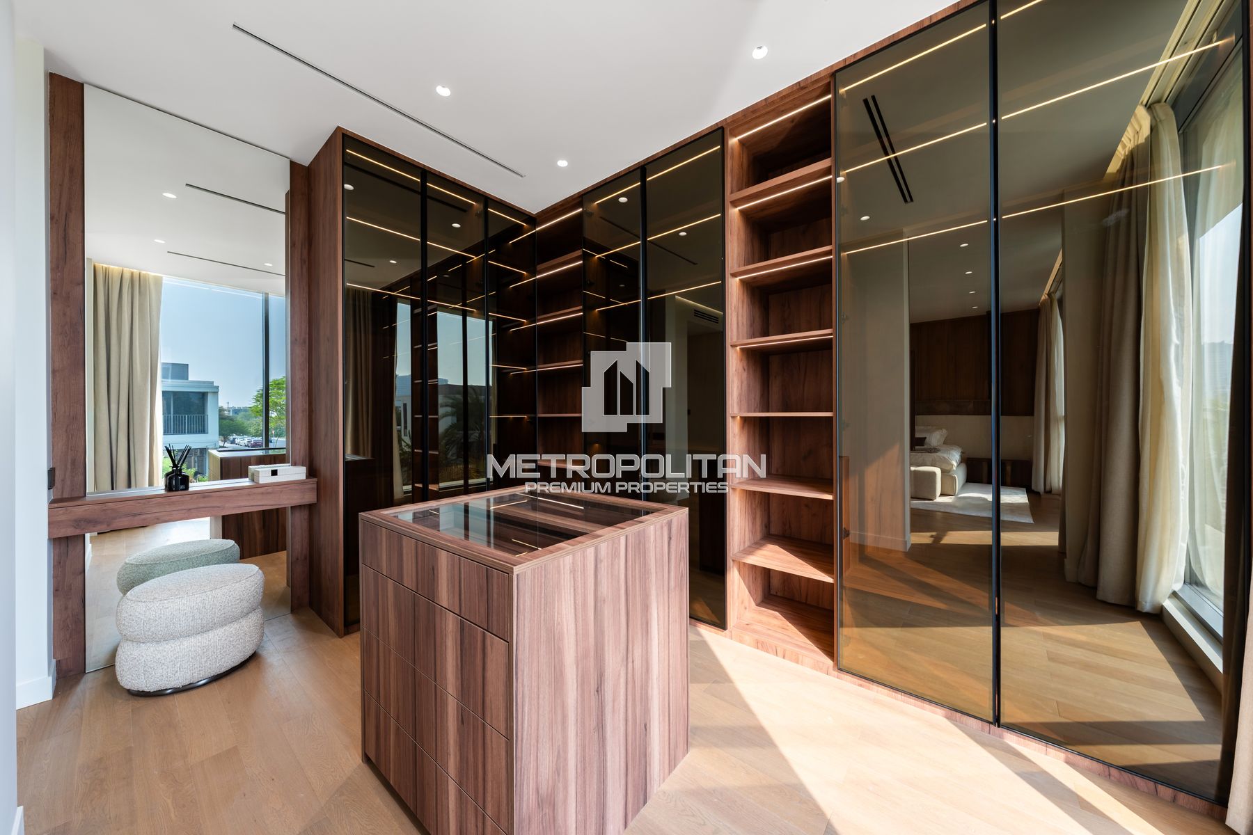 Single Row | Luxury Living | Turnkey | Furnished