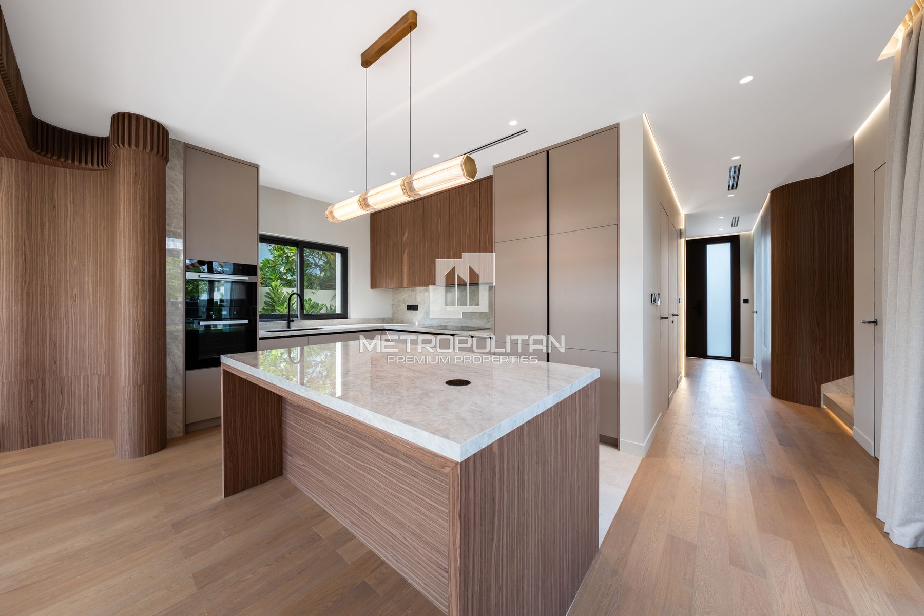 Single Row | Luxury Living | Turnkey | Furnished