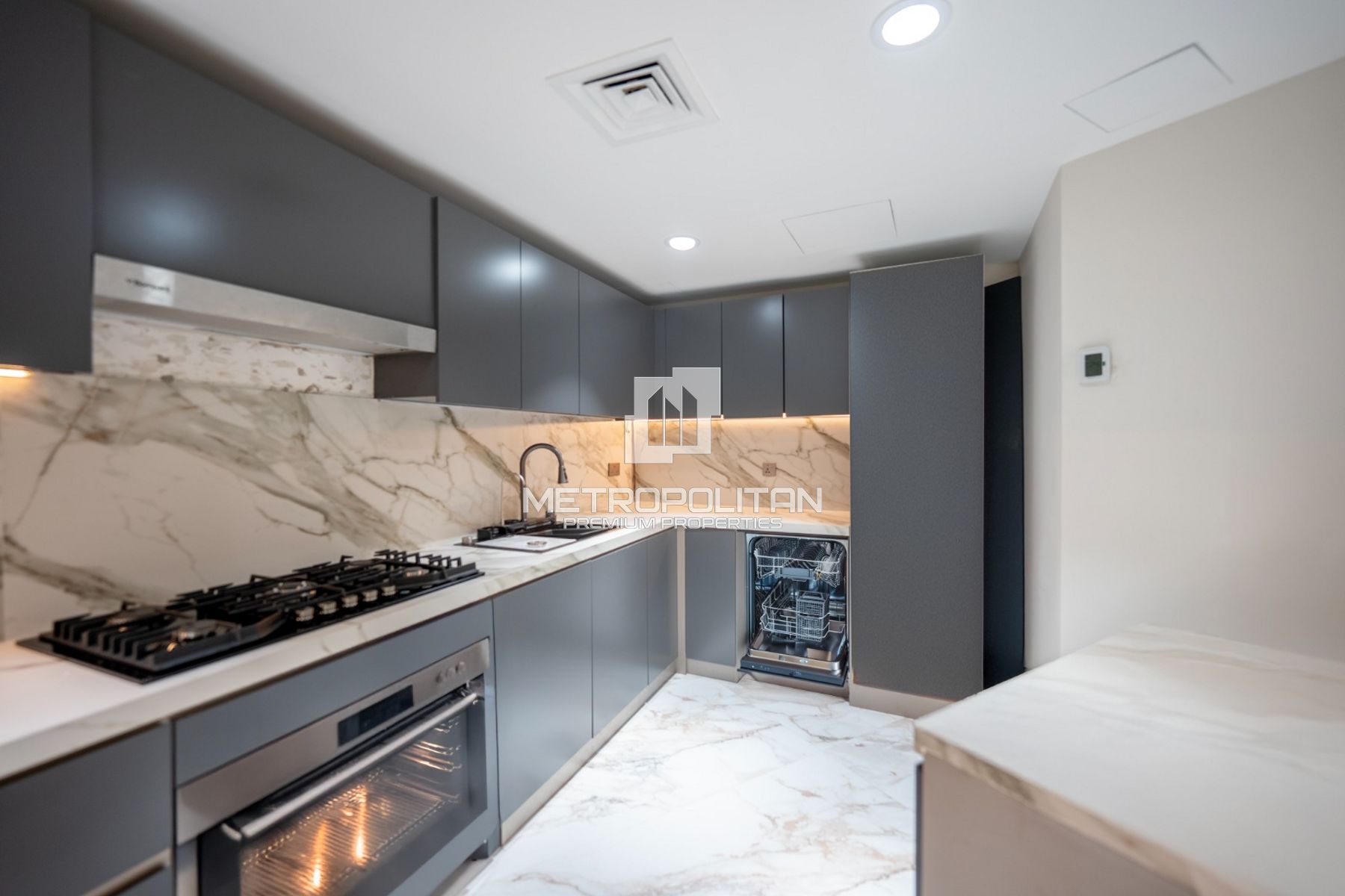 3-комнатная квартира на продажу в Jumeirah Beach Residence – MPS-41484 photo-9