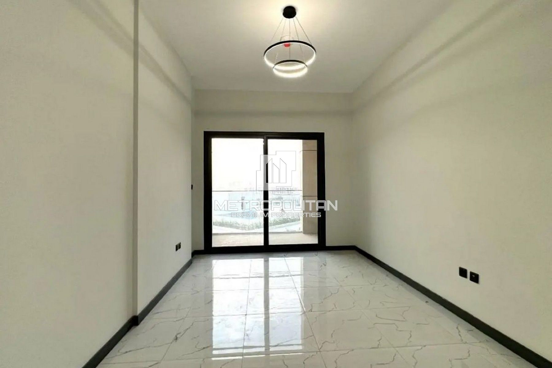 Best Price | Spacious Studio with Balcony photo-0