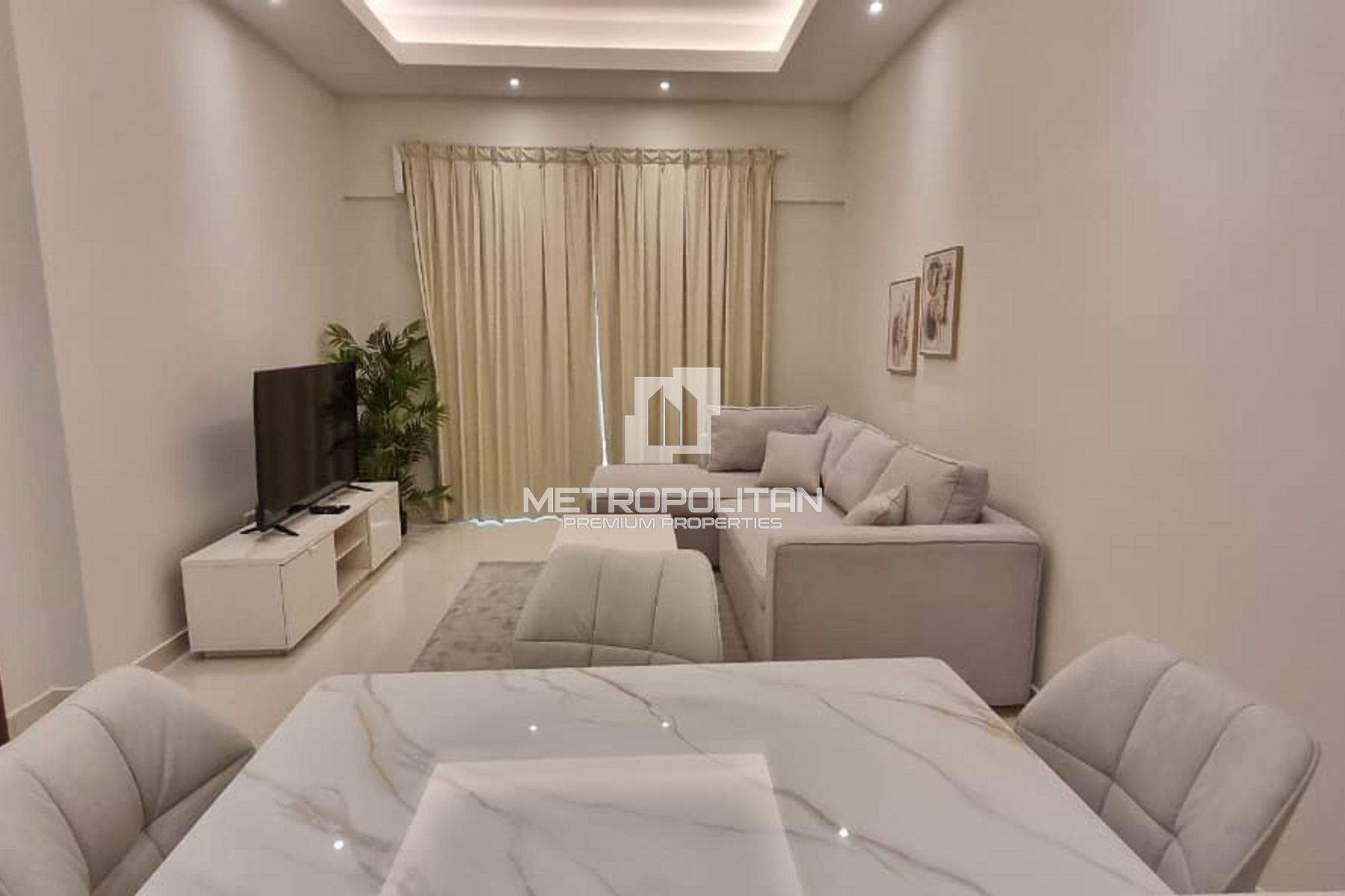 Image - Hera Tower, Dubai Sports City, Dubai | Project - Apartment