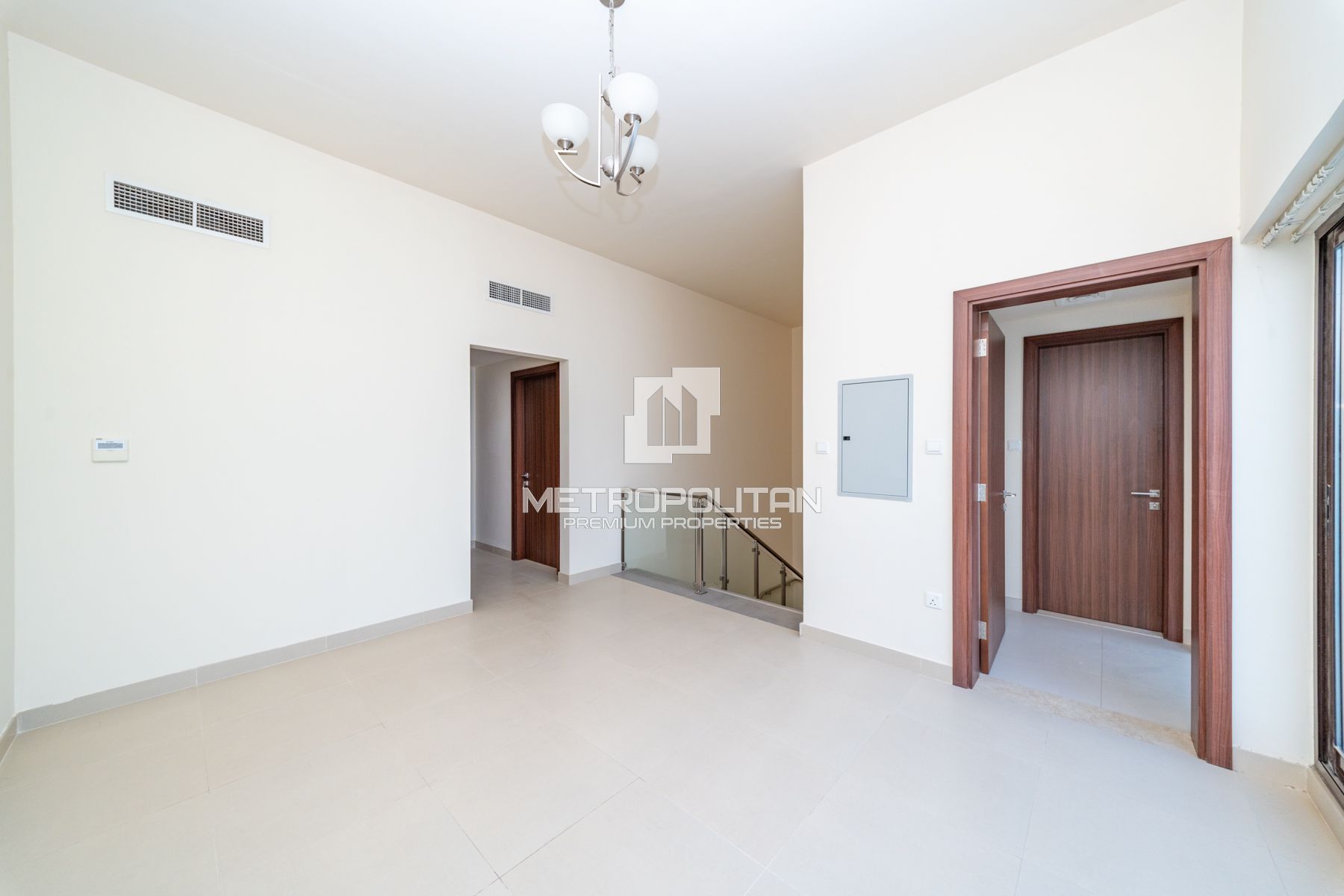 Single Row | Close to Amenities | Mid Unit photo-11