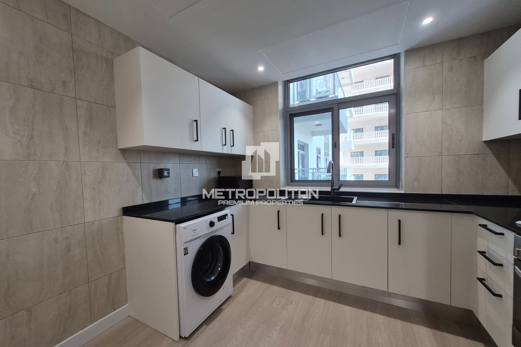 Fully Renovated | Pool Facing | Ready to move photo-7