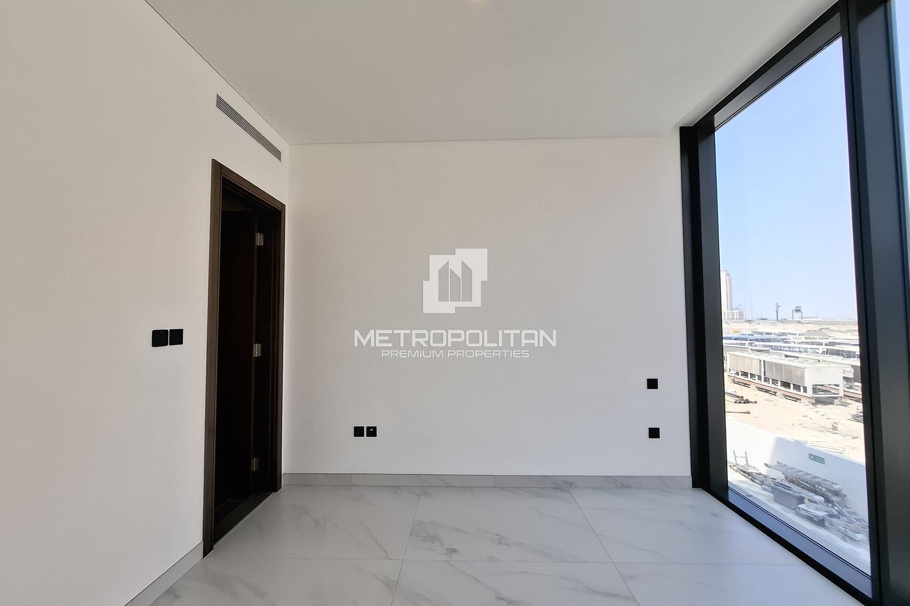 Large Layout | Corner Unit | Multiple Options photo-14