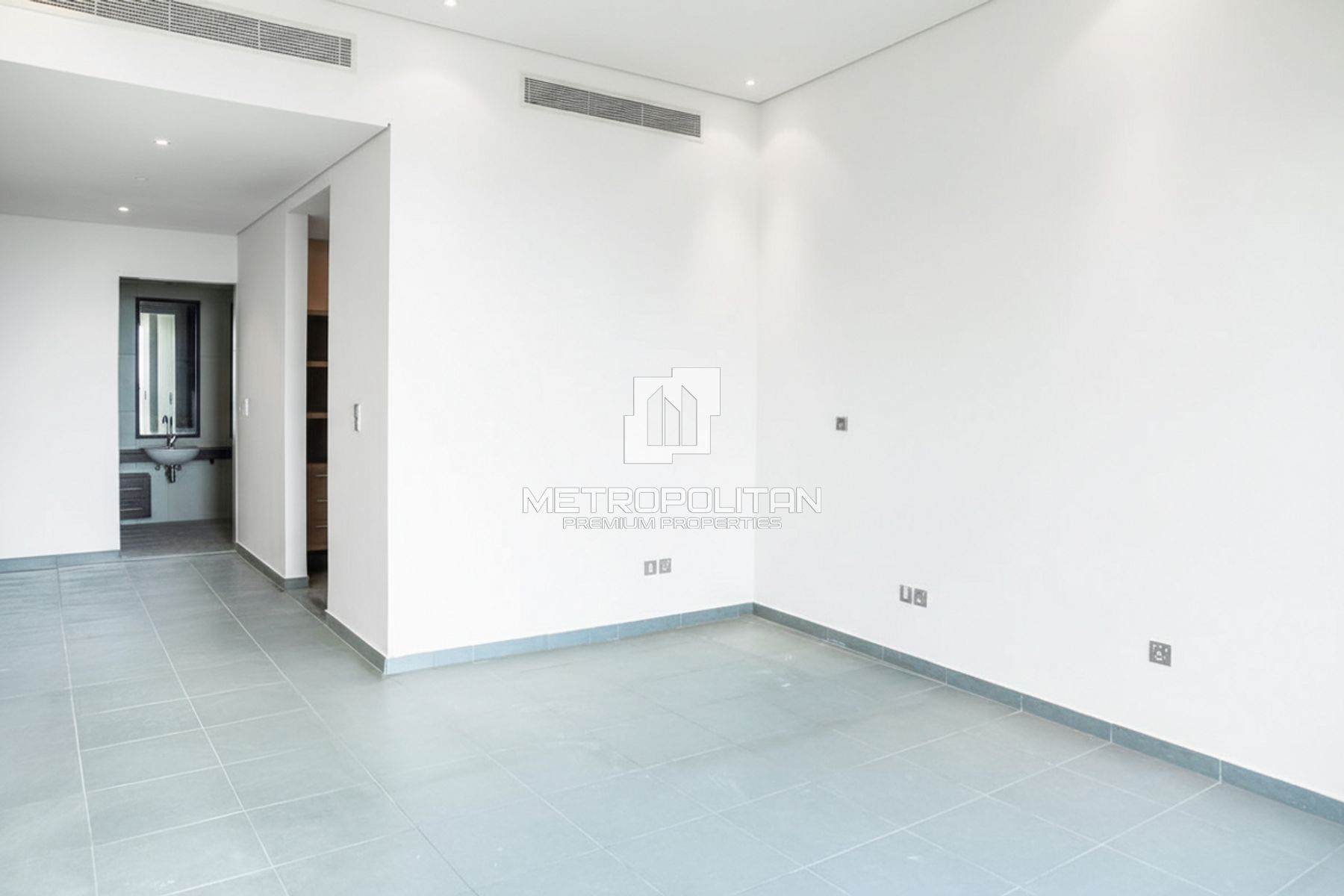 Palm View | Large Layout | Private Beach Access photo-14