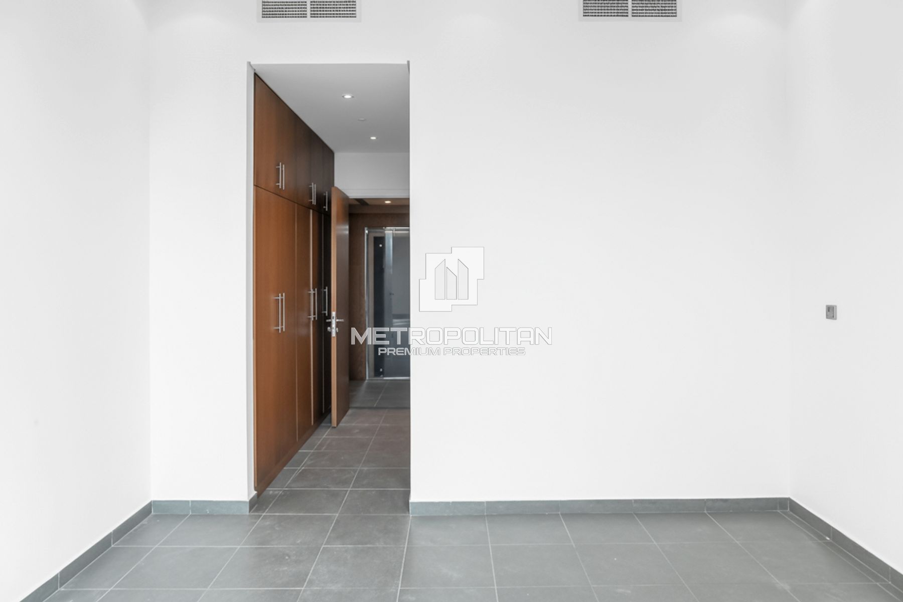 Palm View | Large Layout | Private Beach Access photo-25