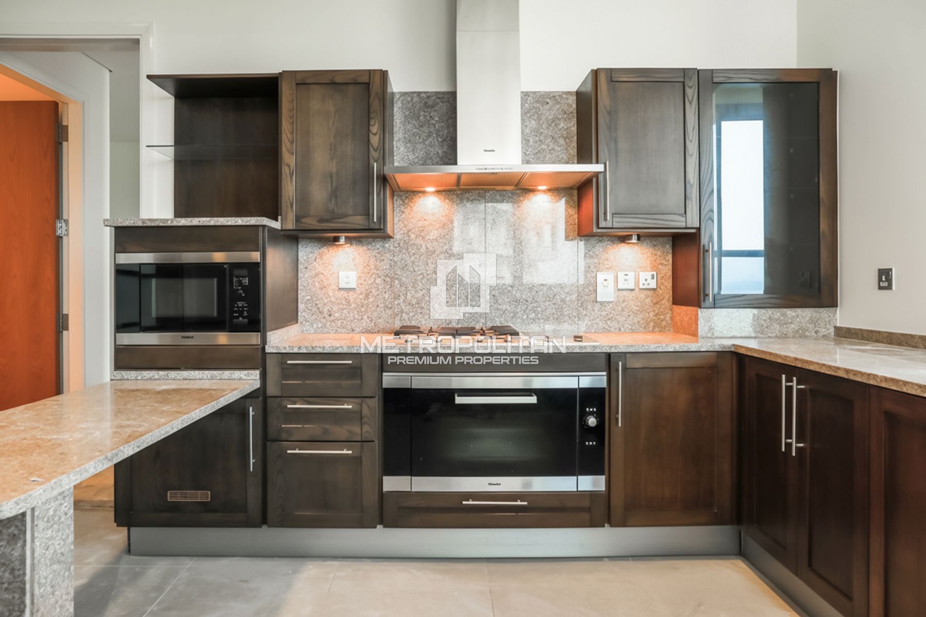 Palm View | Large Layout | Private Beach Access photo-2