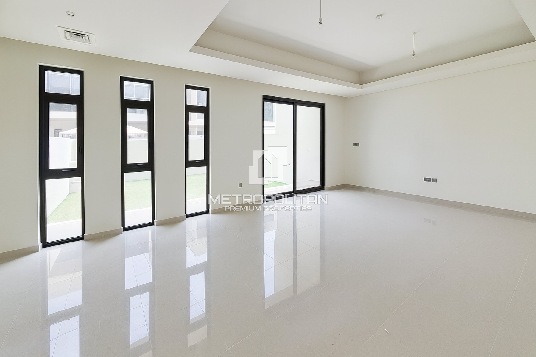 Single Row | R2M | Rented | Motivated Seller photo-0