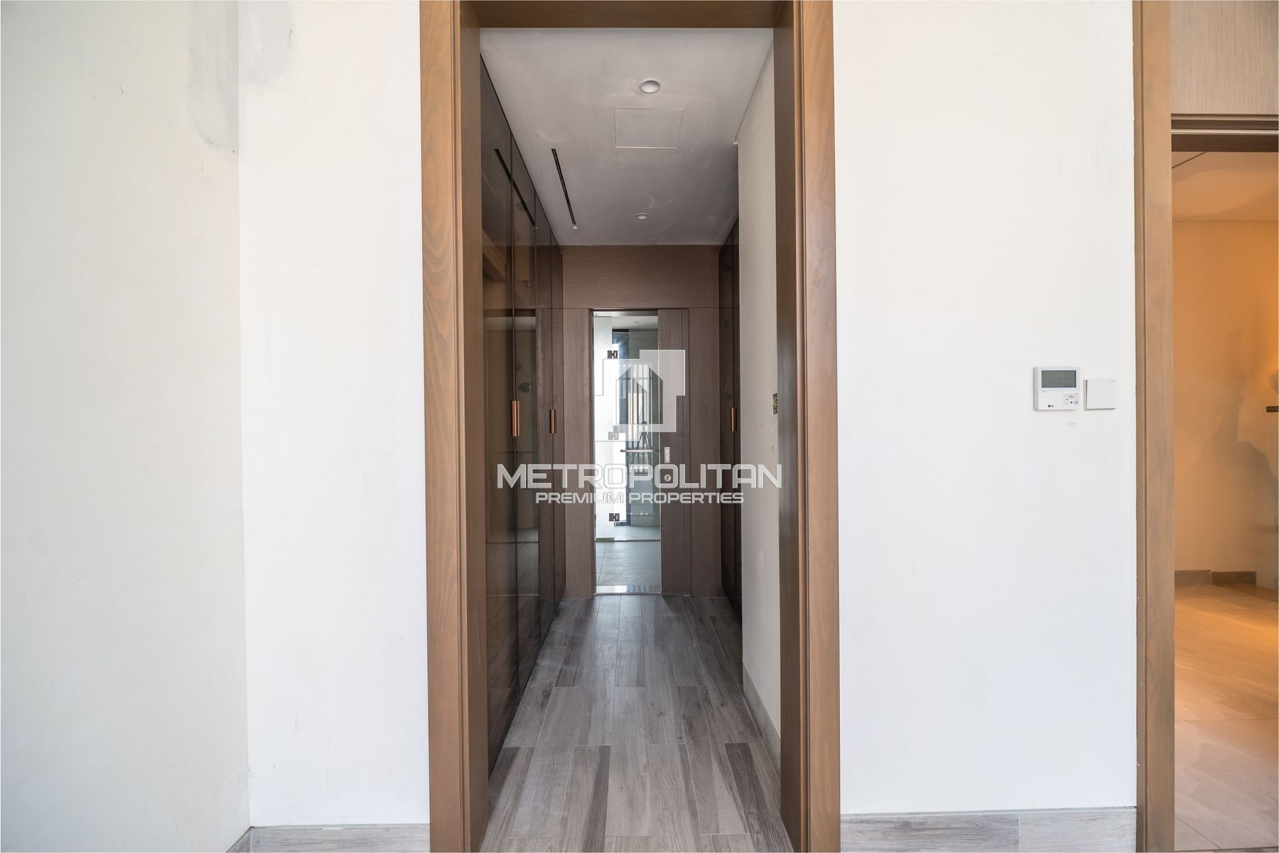 Exclusive Upgraded Villa | Premium Corner Plot photo-10