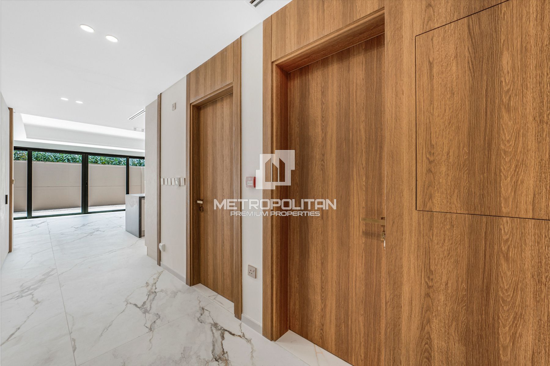 Ready For Living | Brand New | Spacious Layout photo-6