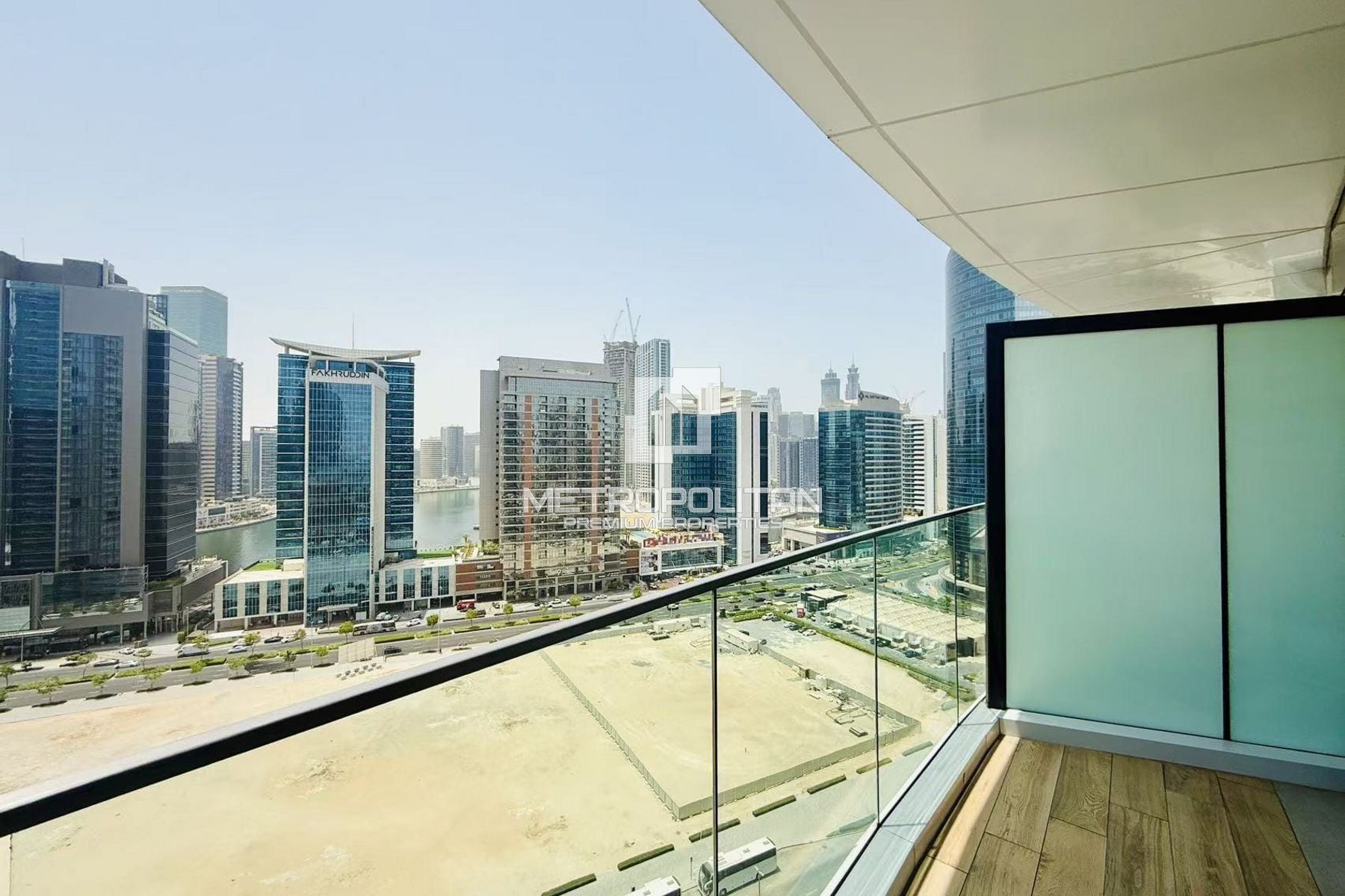 Spacious 1 Bed | Large Layout | Prime Location photo-5