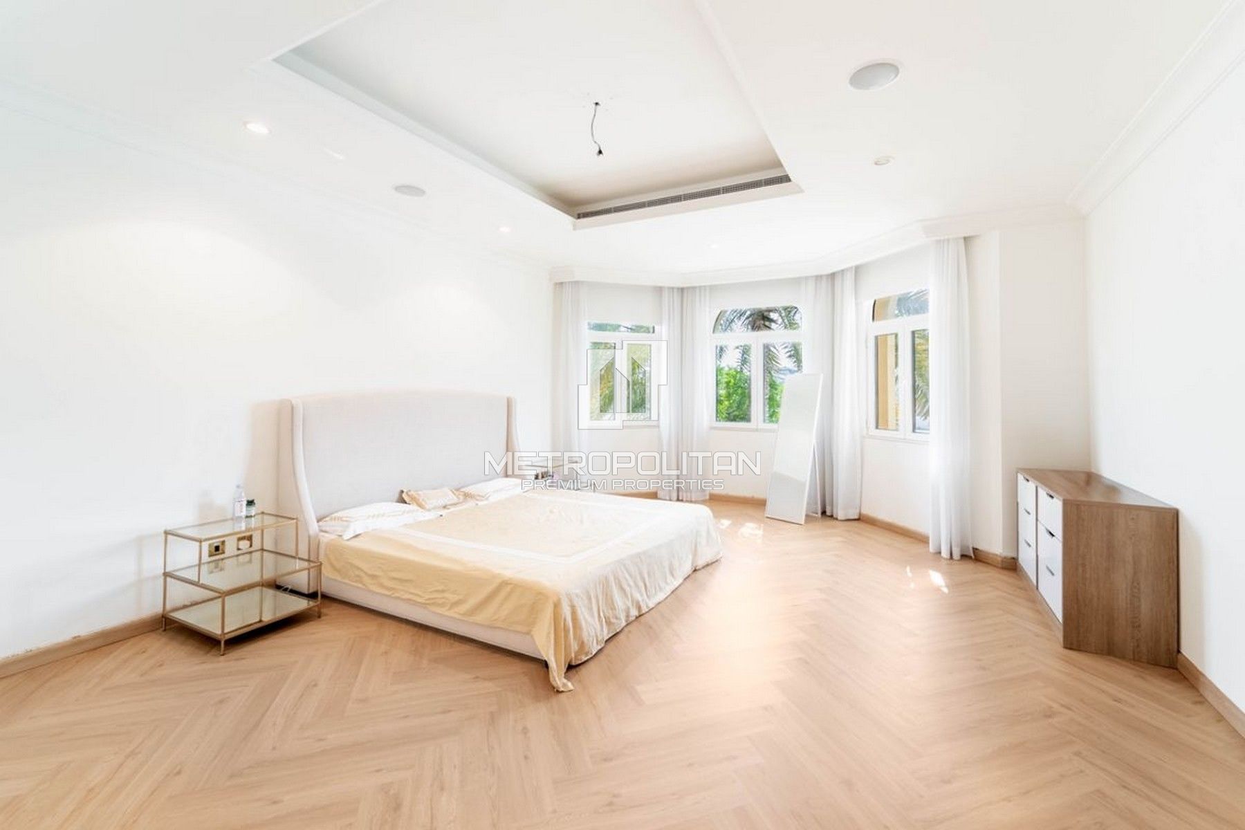 4-комнатная вилла на продажу в Palm Jumeirah – MPS-41995 photo-1