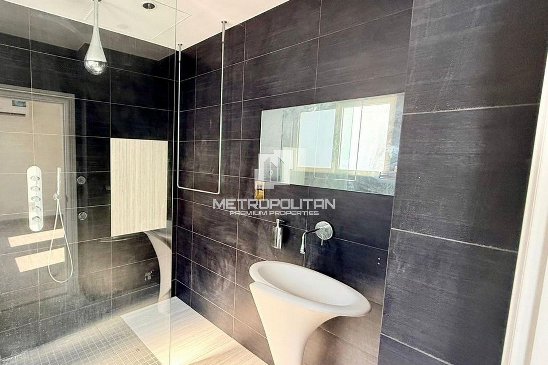 4-комнатная вилла на продажу в Palm Jumeirah – MPS-41995 photo-6