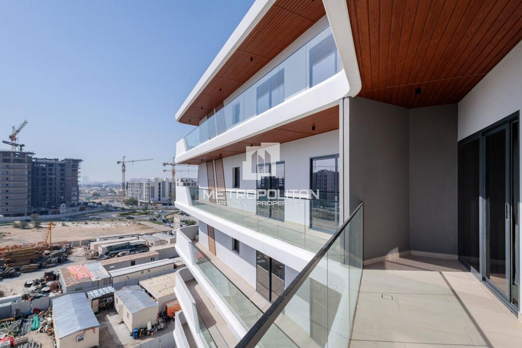 Fully Furnished | Pool View | Ideal Investment photo-8