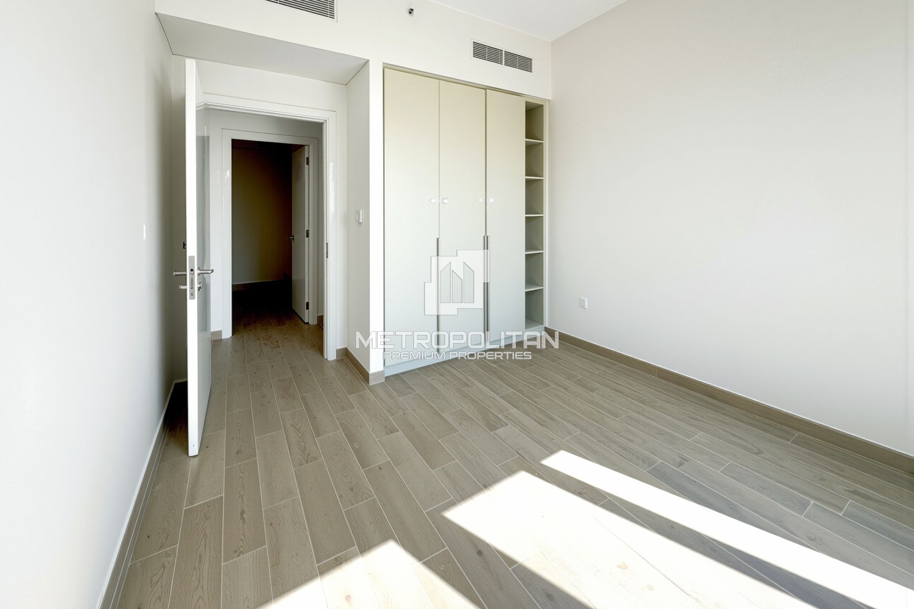 Sea View | Large Layout | Prime Spot | 3BR + Maid