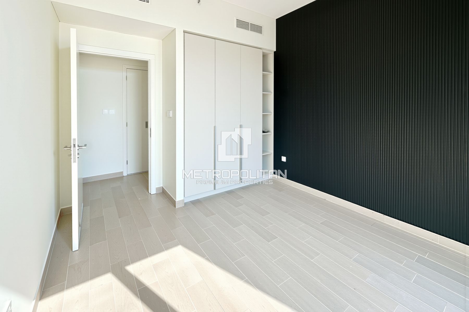 Sea View | Large Layout | Prime Spot | 3BR + Maid