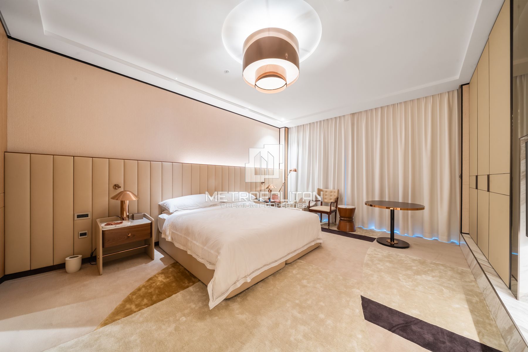 Fully Upgraded | Waldorf Astoria | Corner Unit