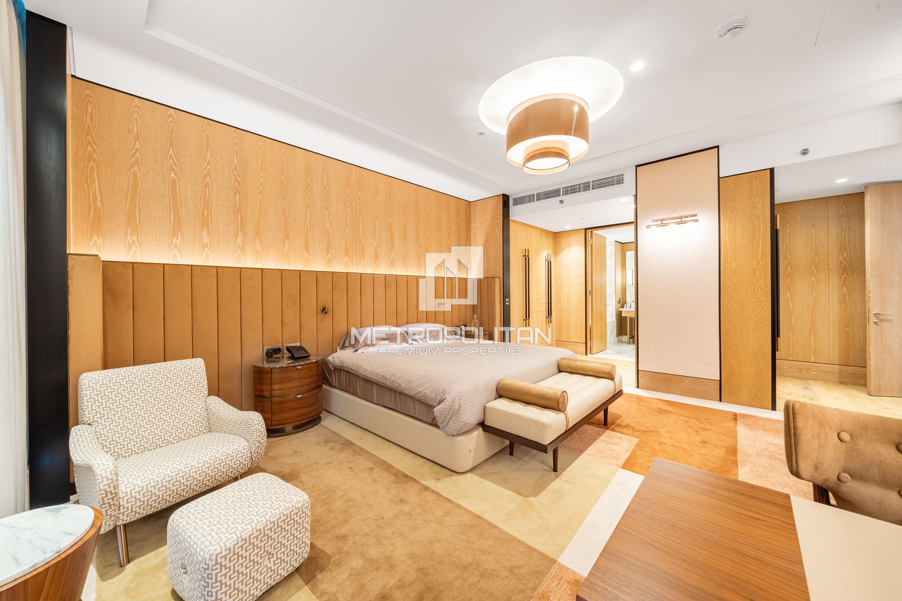 Fully Upgraded | Waldorf Astoria | Corner Unit