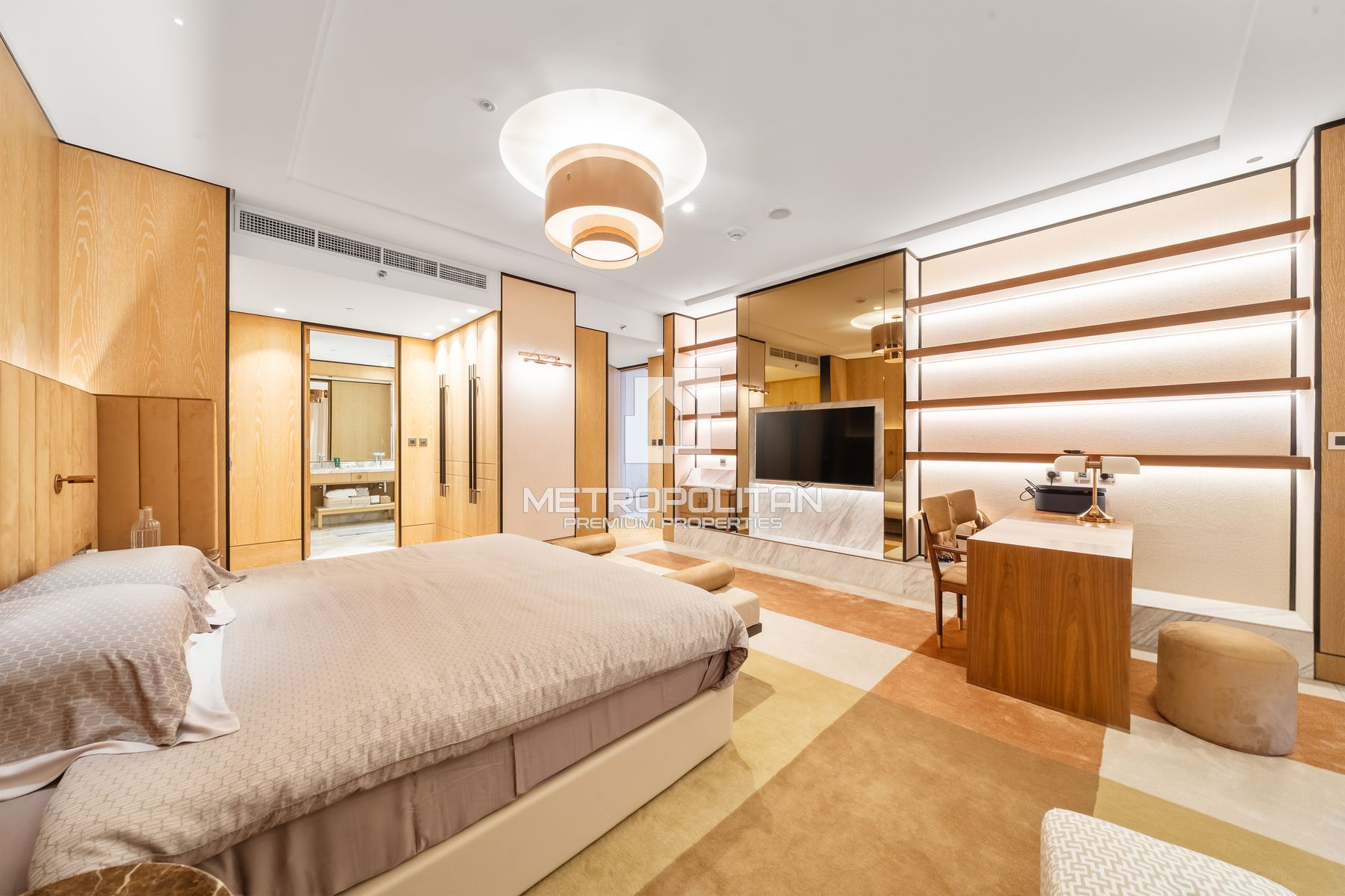 Fully Upgraded | Waldorf Astoria | Corner Unit