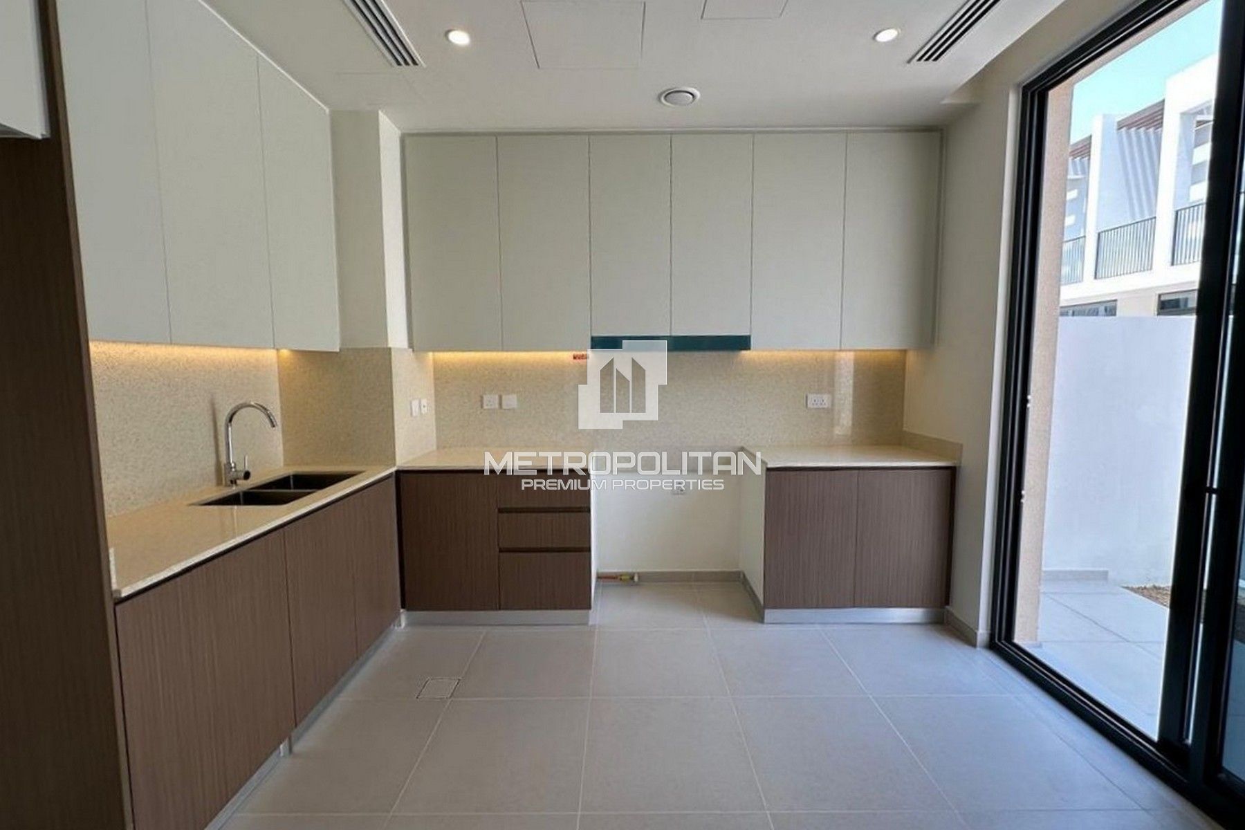 4BR Townhouse for Sale in Dubai South (Dubai World Central) – MPS-42246 photo-2