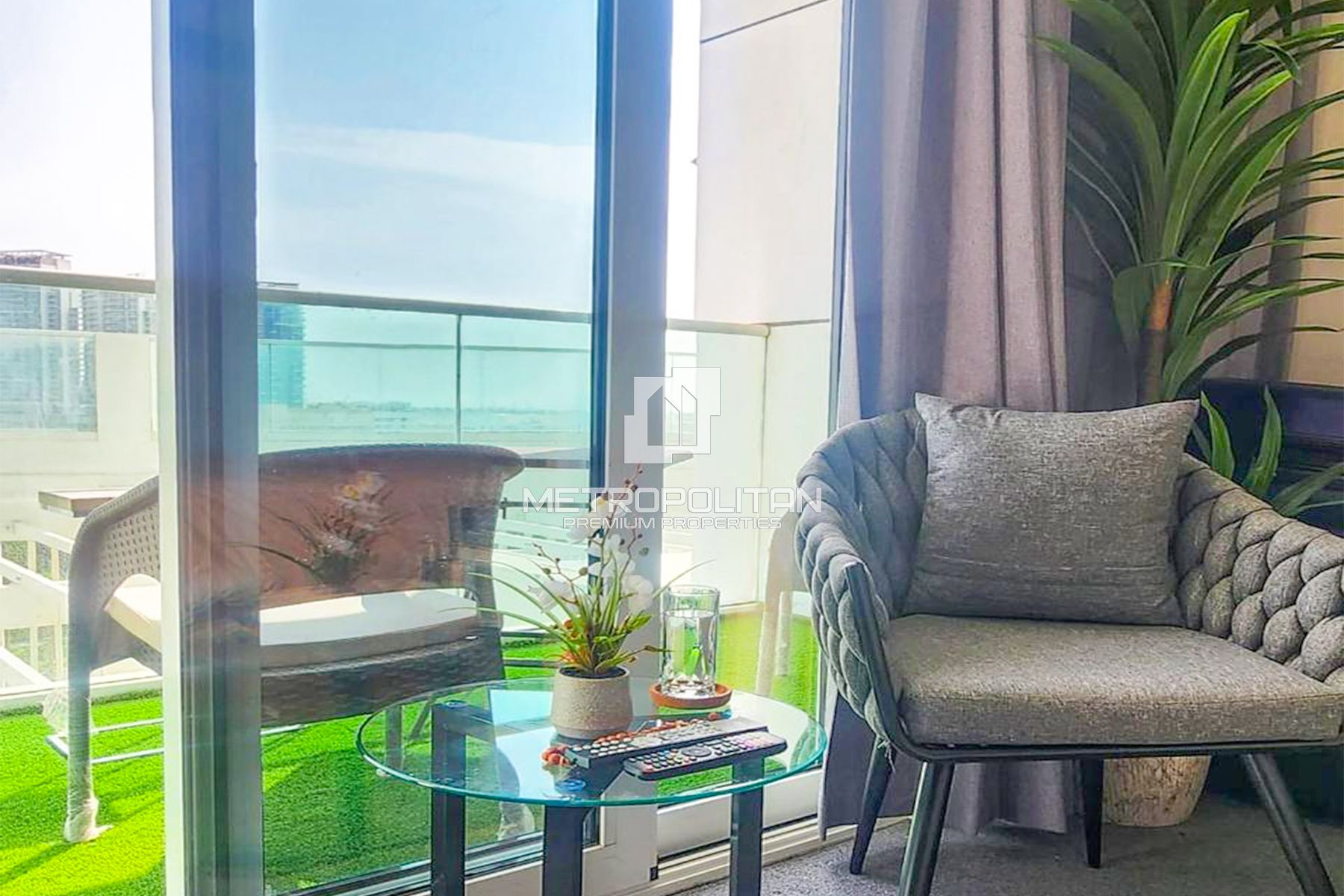 Image - Carson B, DAMAC Hills, Dubai | Project - Appartement