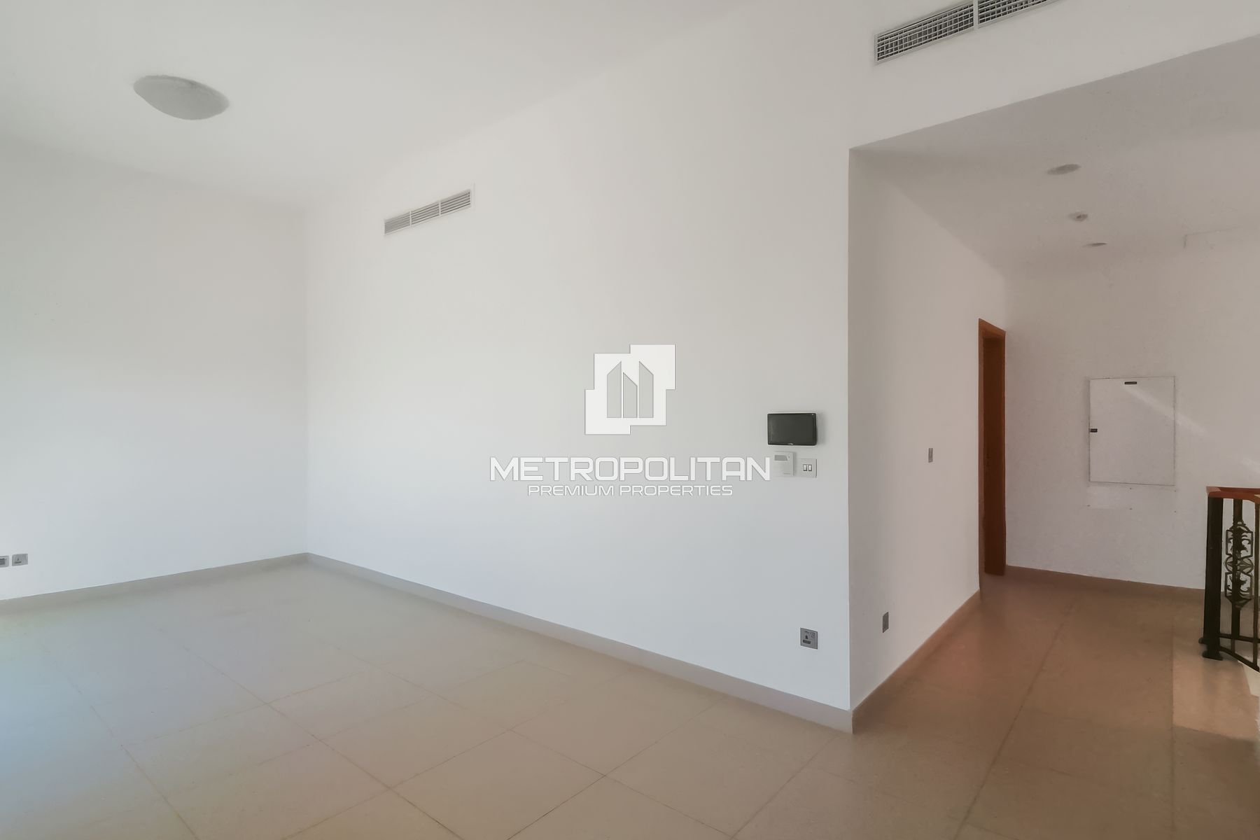 4BR Villa for Sale in Nad Al Sheba – MPS-42423 photo-13