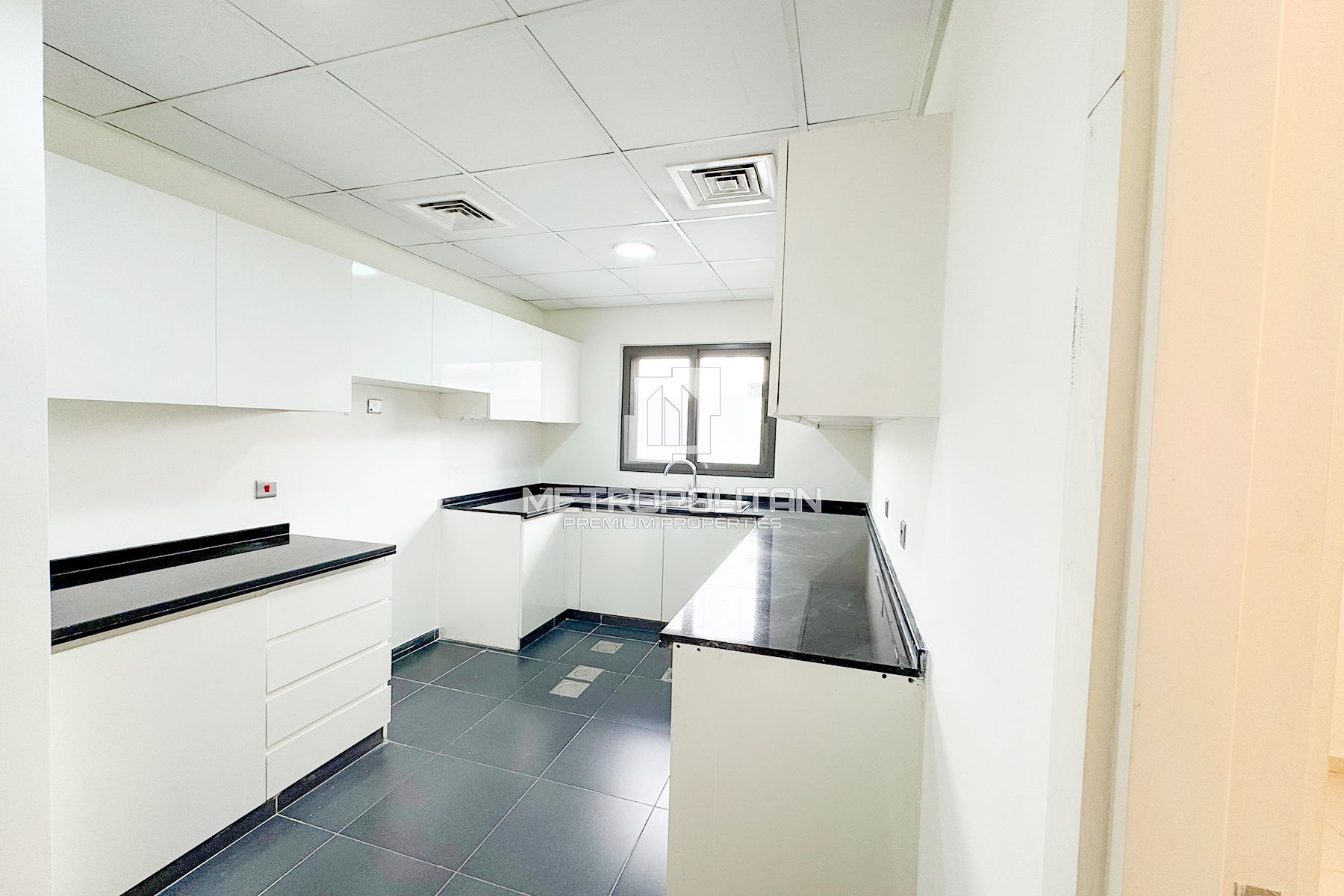 3BR Townhouse for Sale in Damac Hills 2 – MPS-42485 photo-3