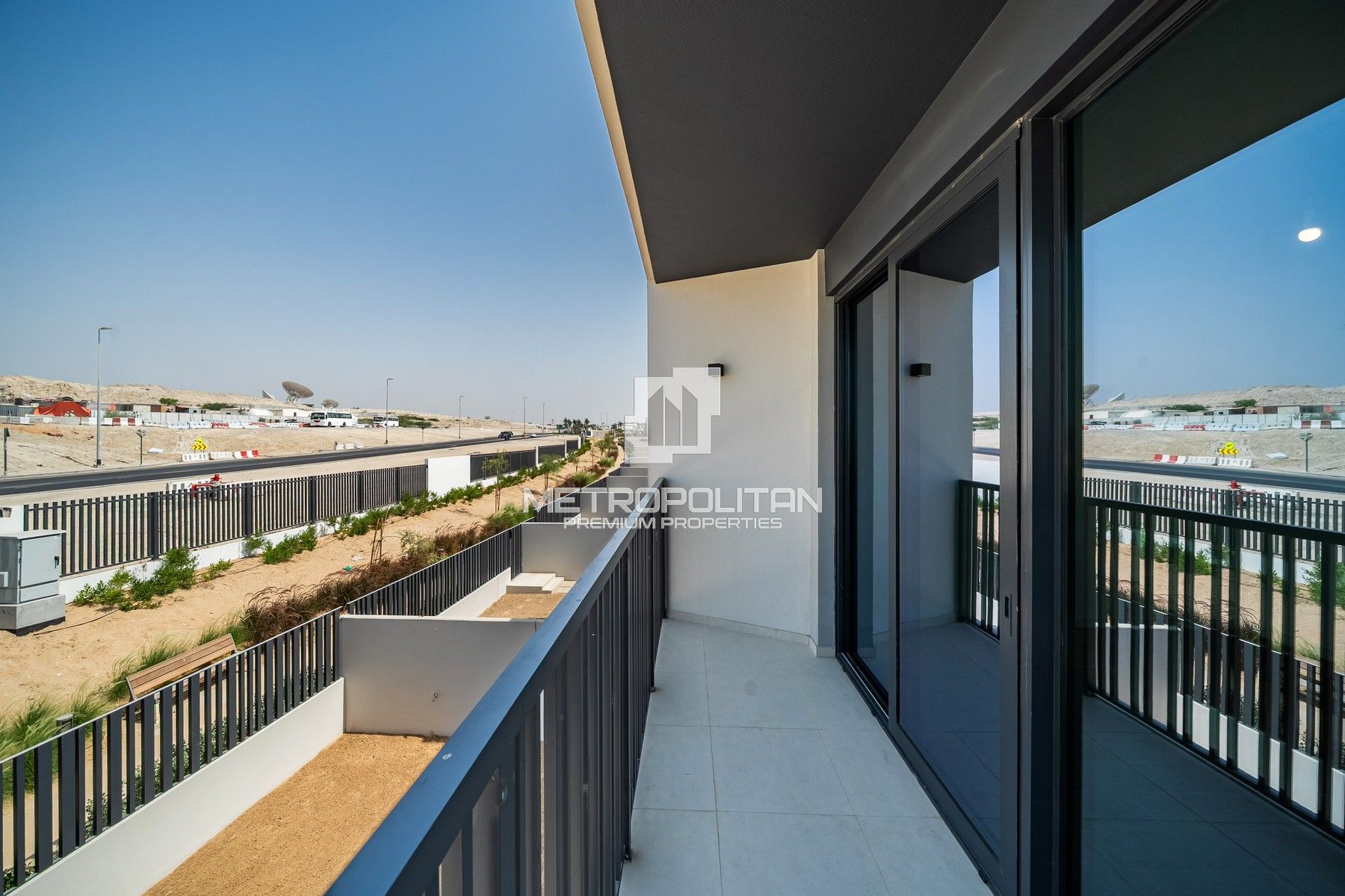 4-комнатный таунхаус на продажу в Jebel Ali — MPS-42554