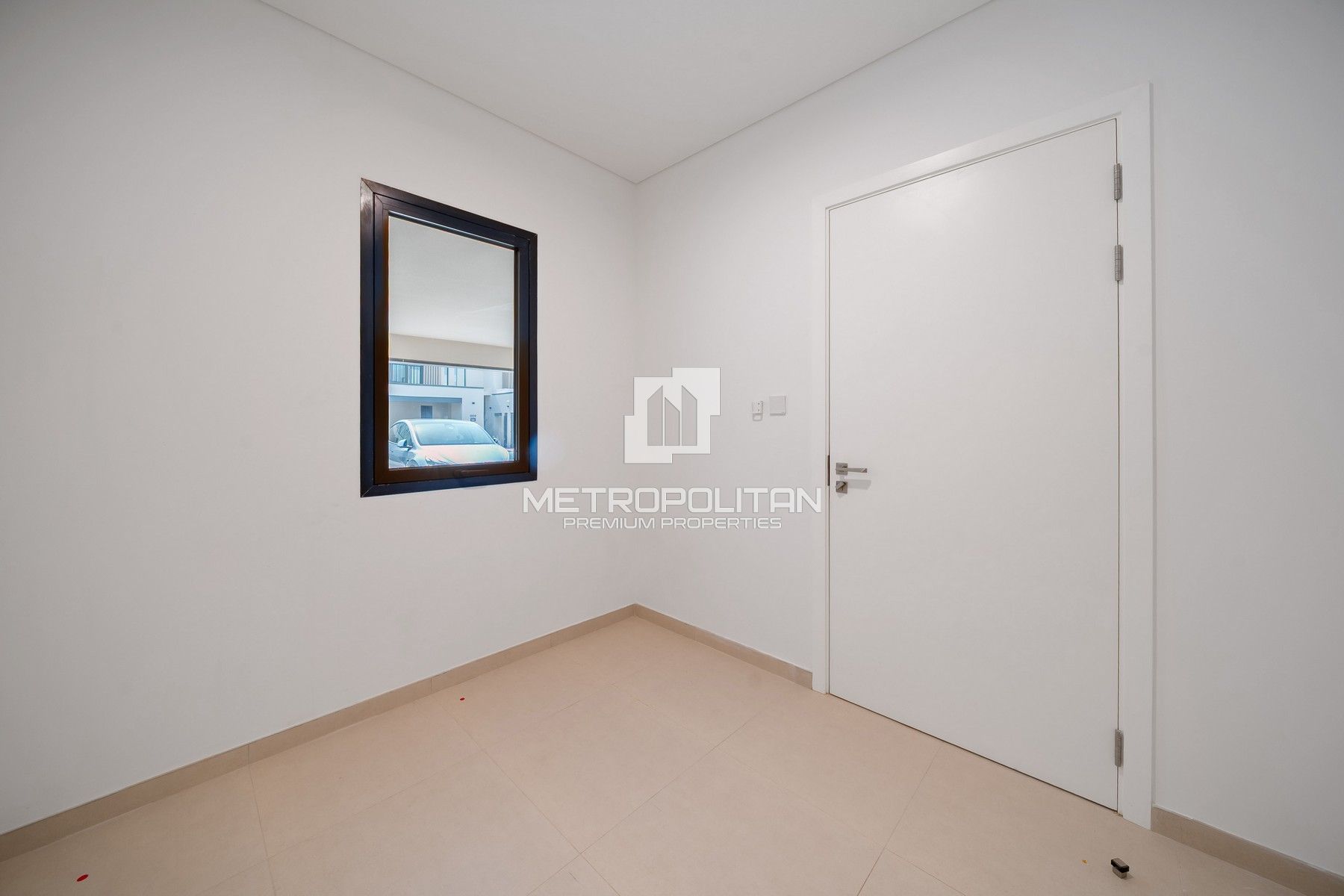 4-комнатный таунхаус на продажу в Jebel Ali — MPS-42554