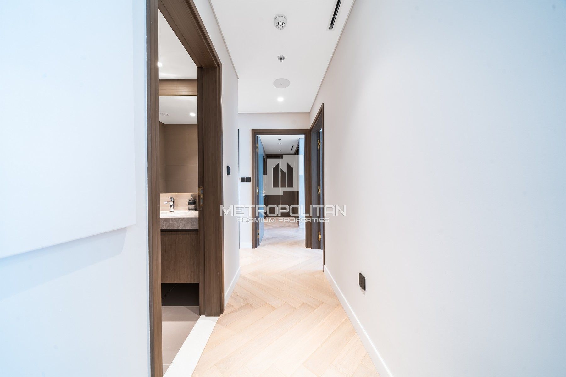 Amazing Sea View | Fully Furnished | High ROI photo-4