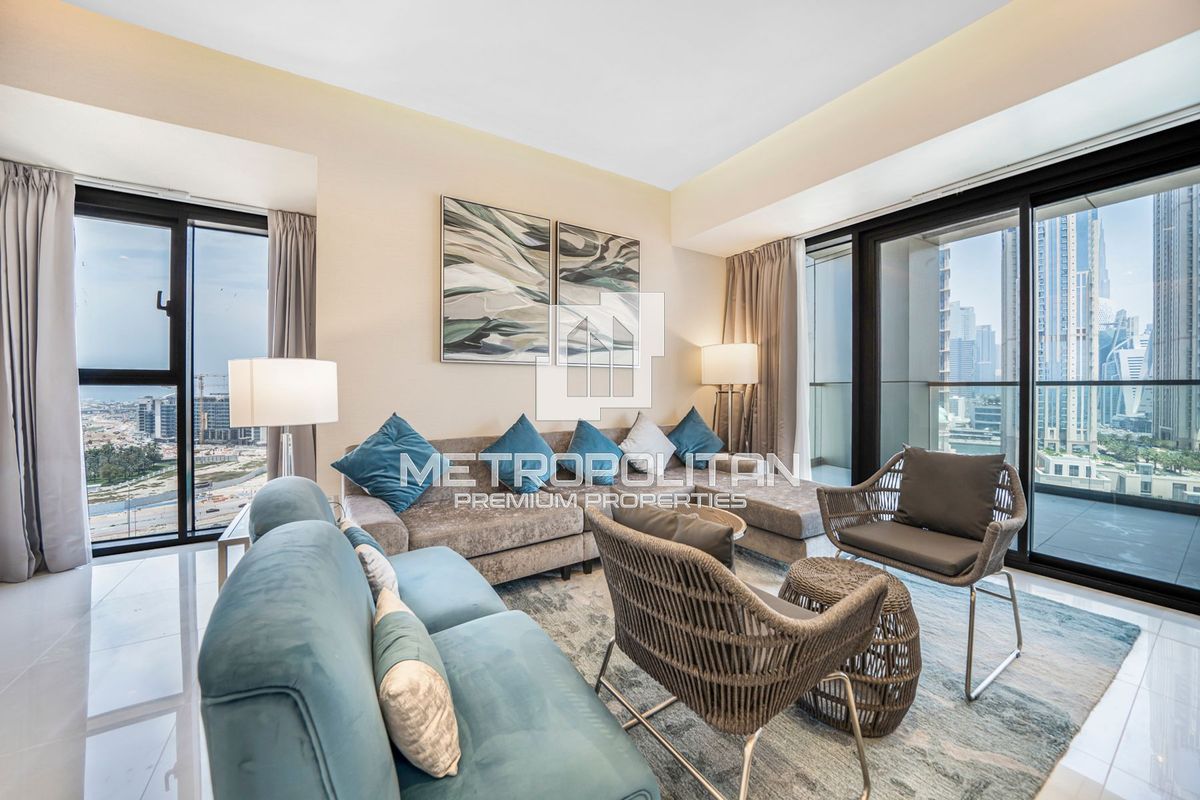 Spacious 3 Beds | Fully Furnished | City View