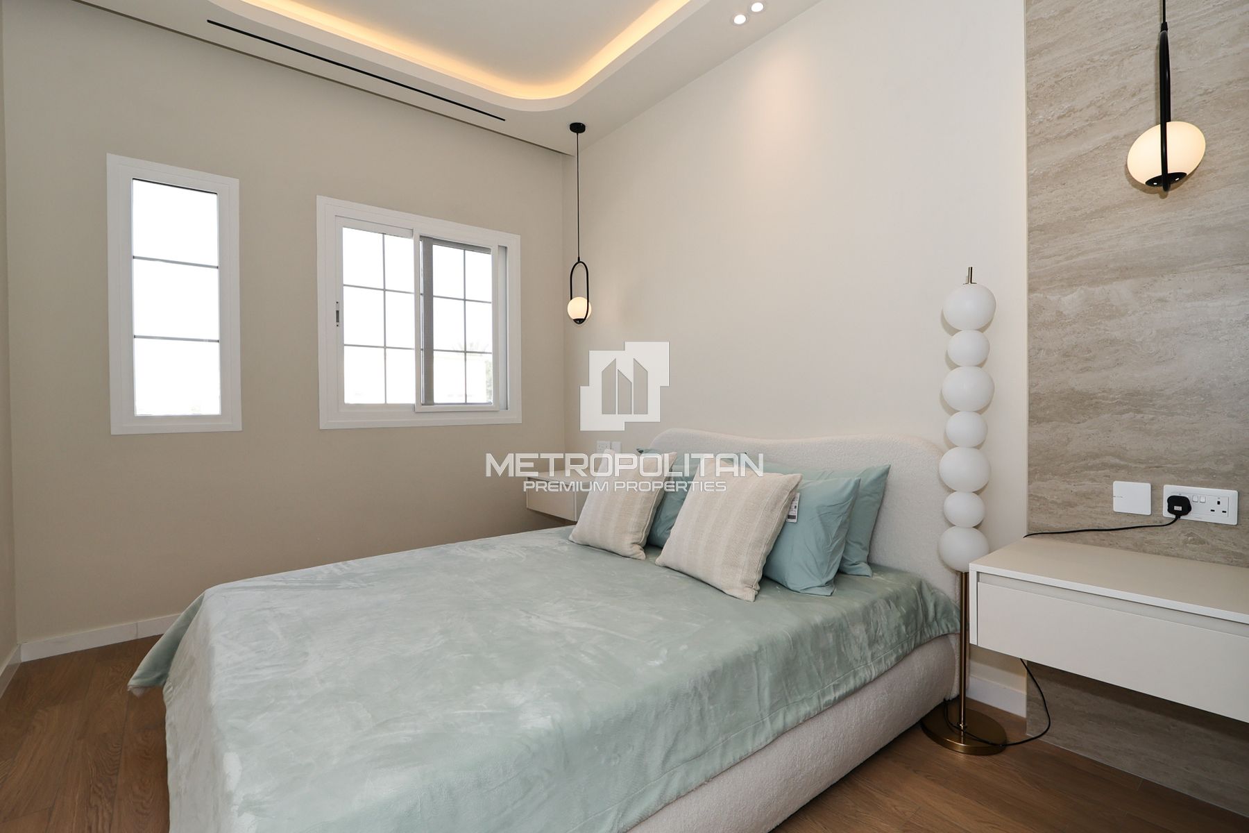 Fully Renovated | Great Community |Spacious Layout photo-6