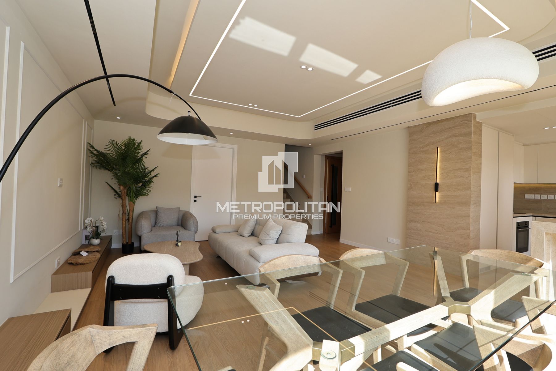 Fully Renovated | Great Community |Spacious Layout photo-25