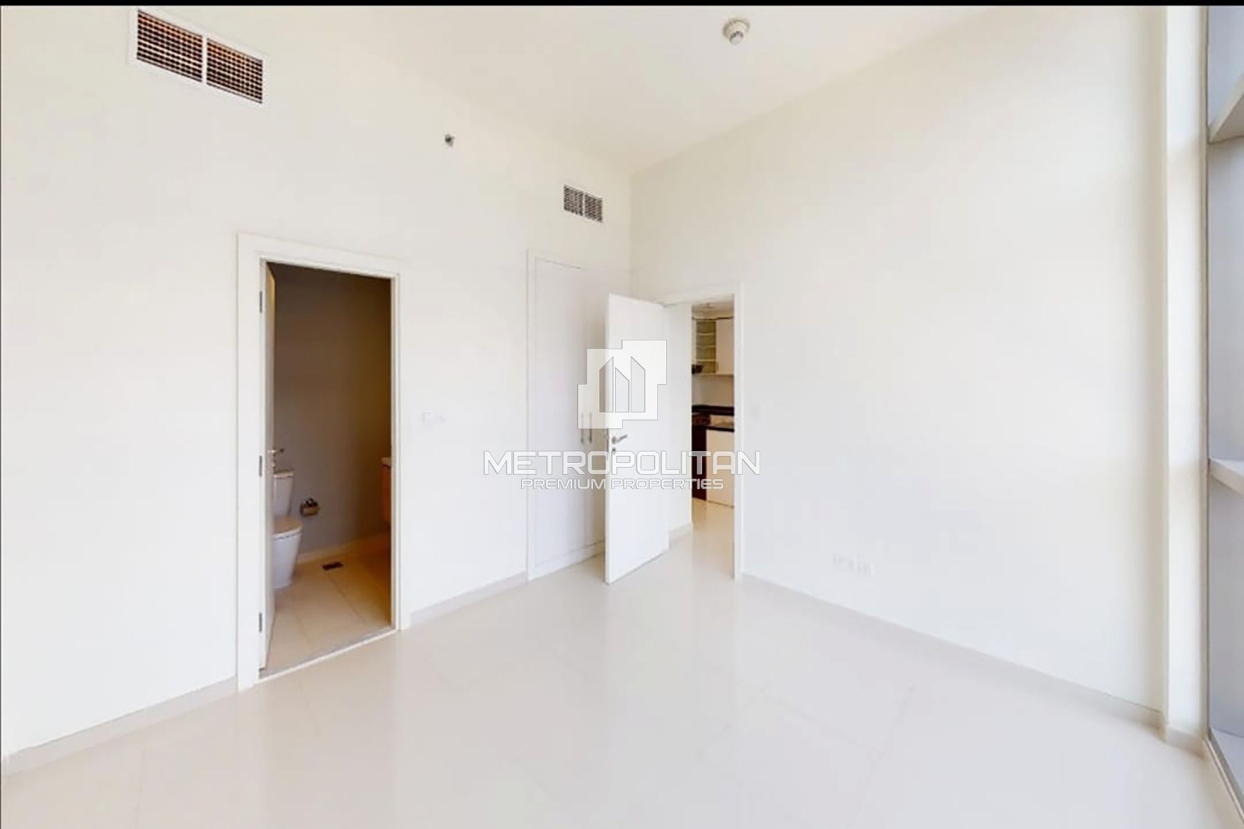 Image - Golf Promenade 3B, DAMAC Hills, Dubai | Project - شقة