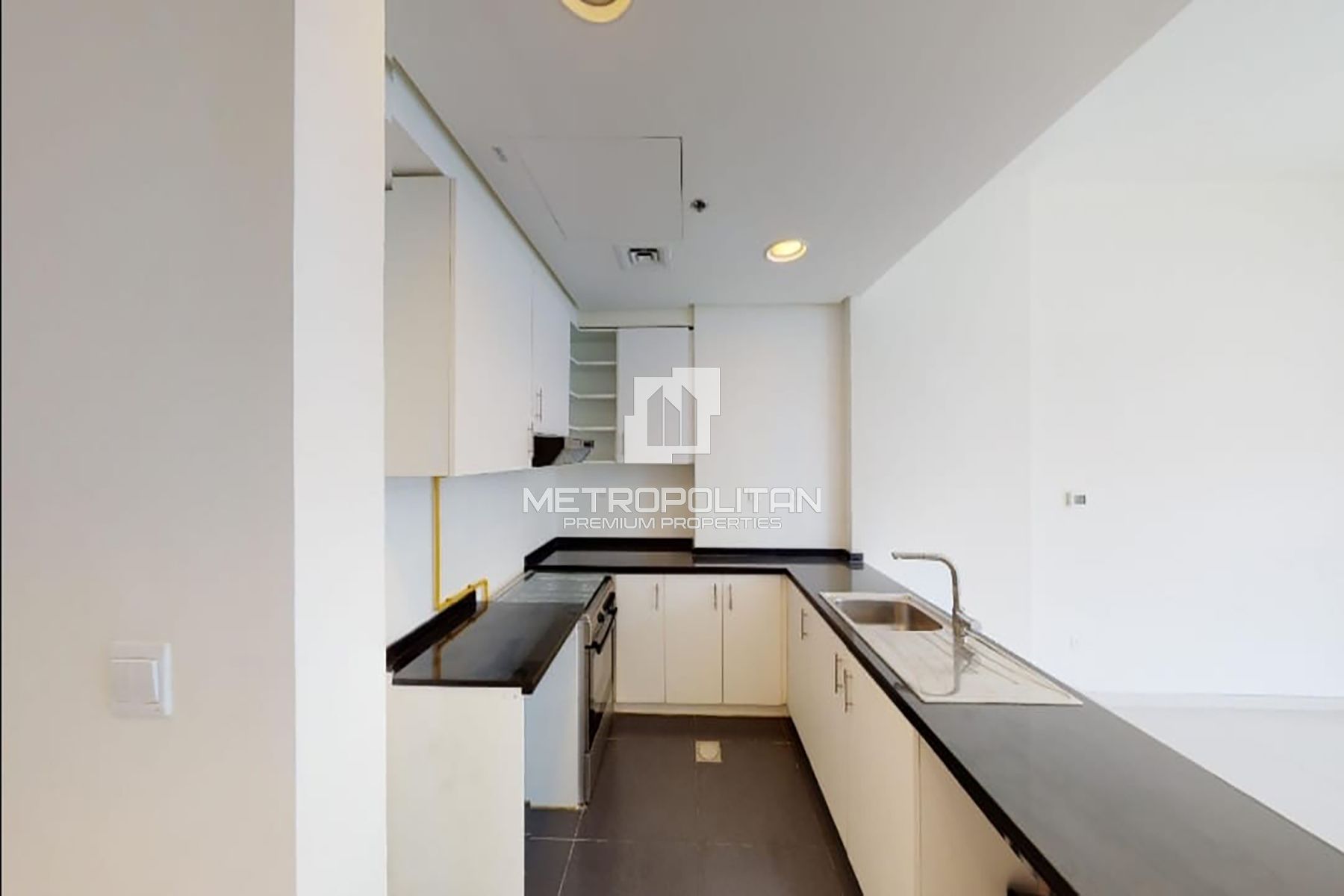 Image - Golf Promenade 3B, DAMAC Hills, Dubai | Project - شقة