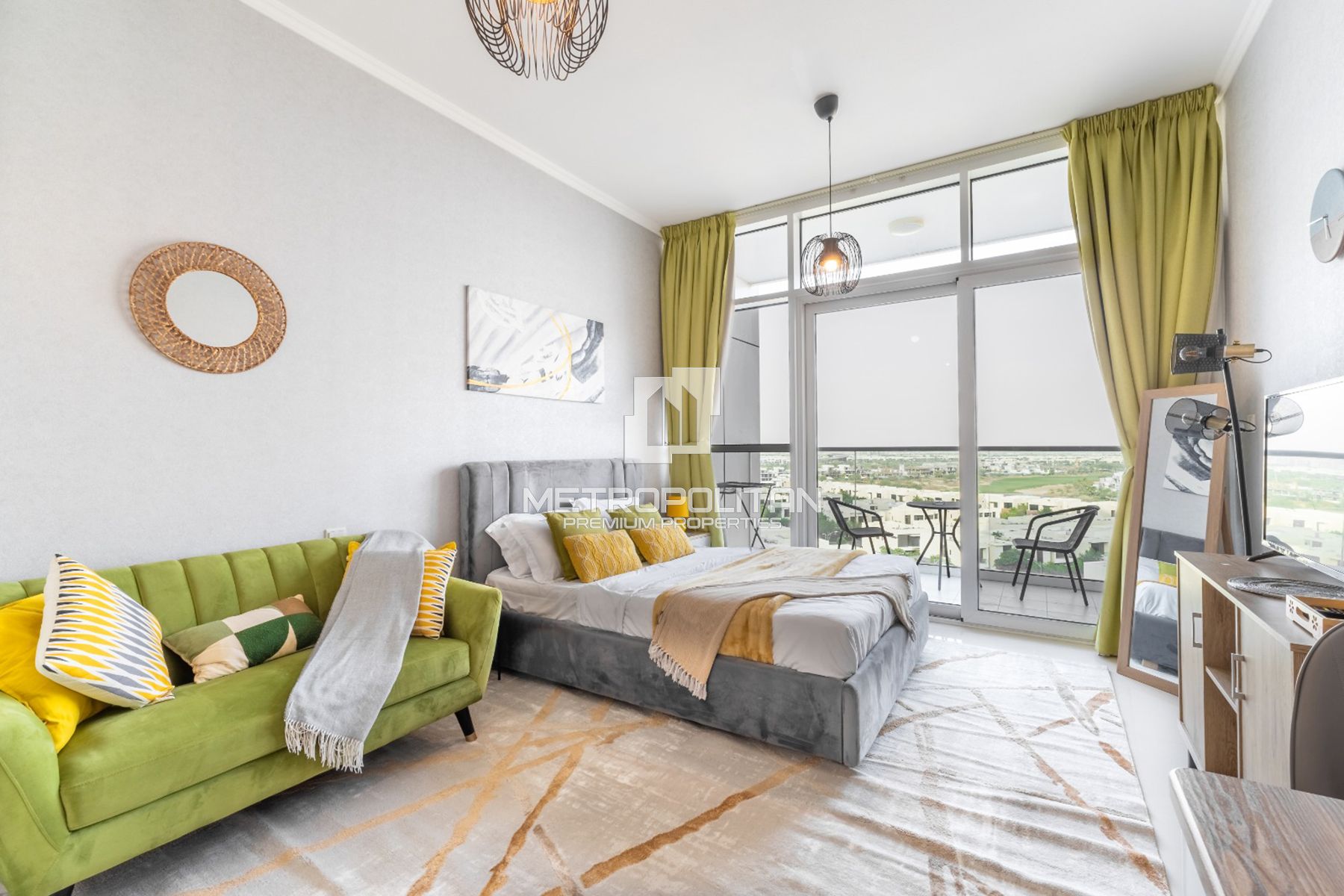 Golfside Living | Furnished | Vacant | Best Buy