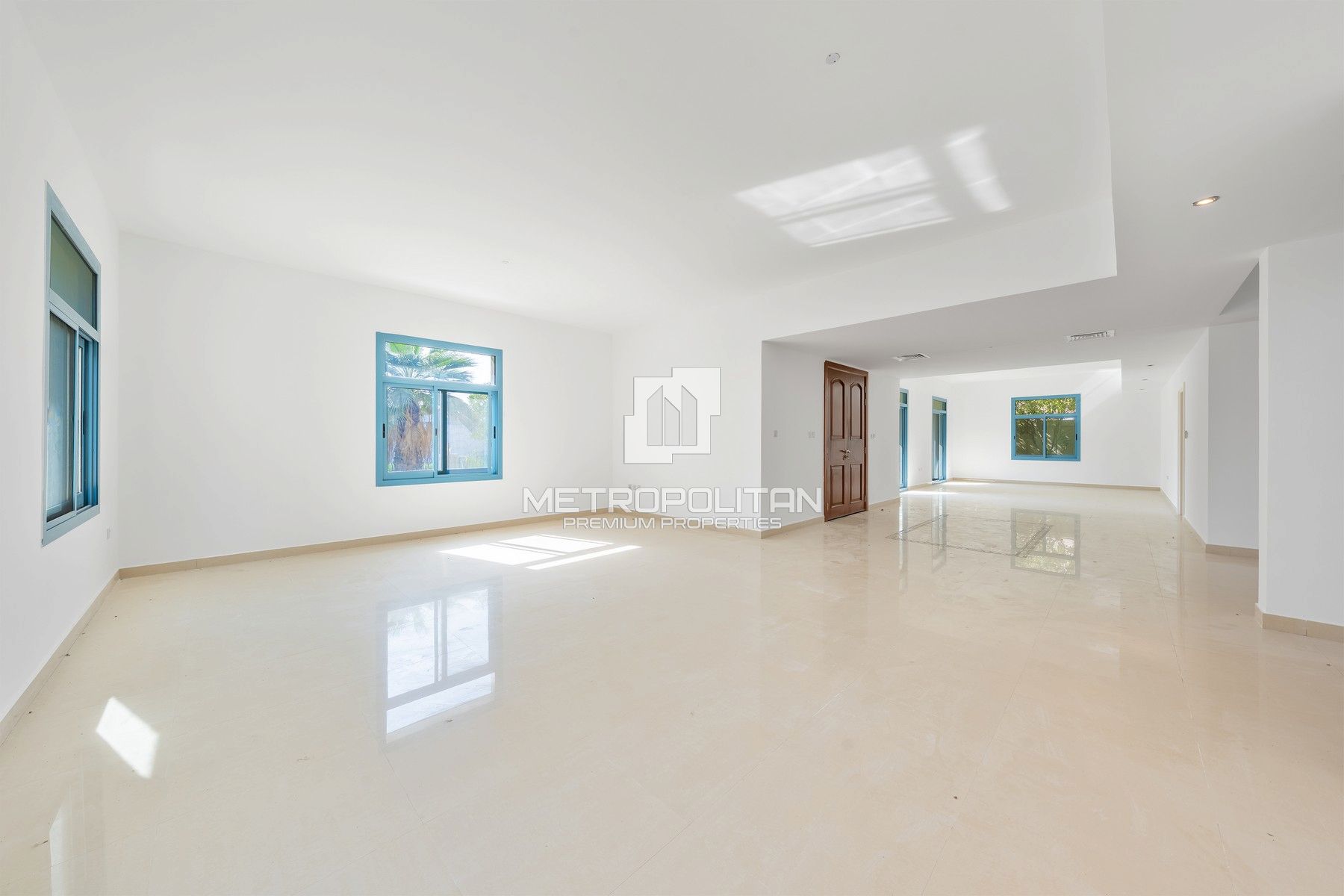 5BR Villa for Sale in Falcon City of Wonders – MPS-42952 photo-0