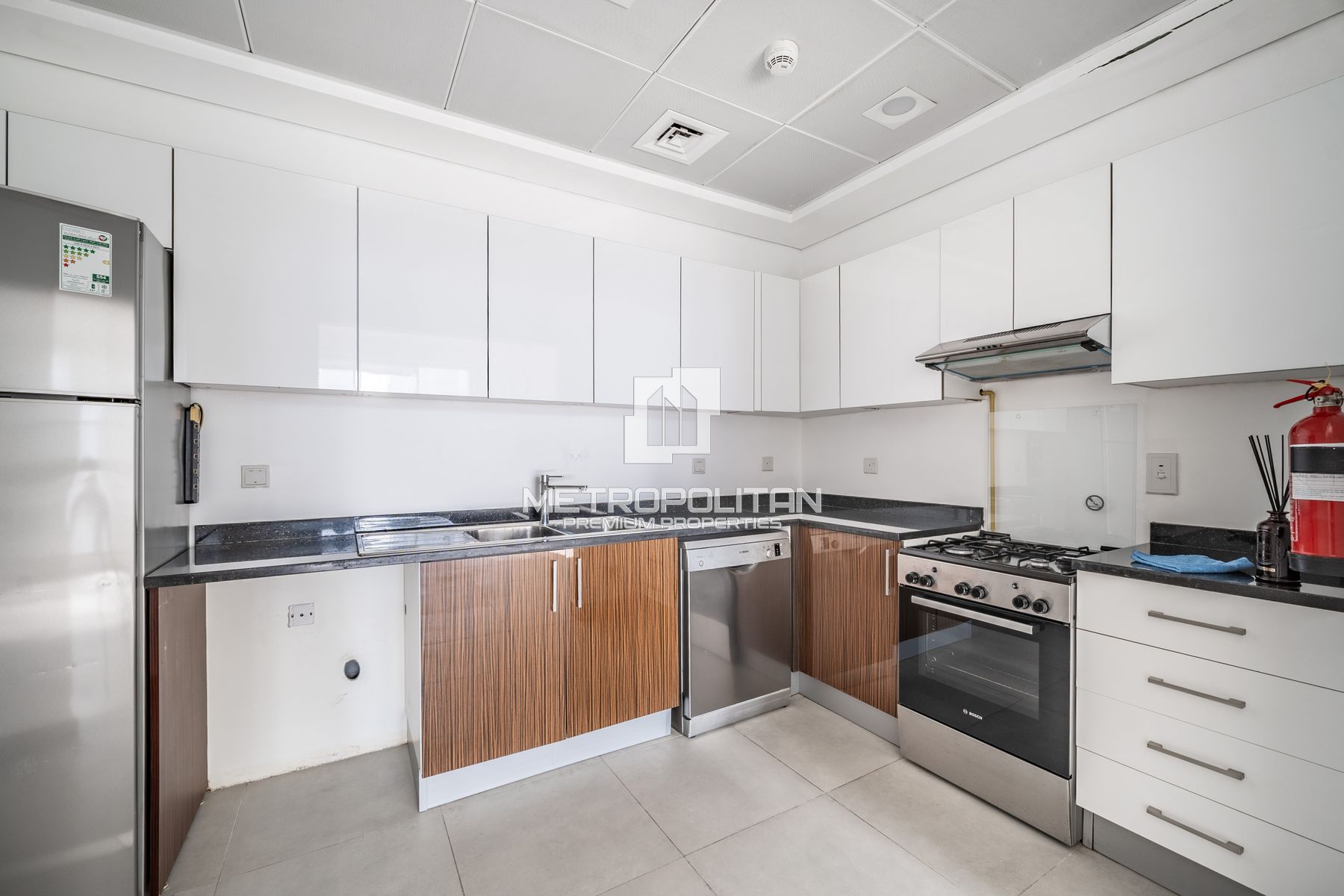 Image - Marina Arcade Tower, Dubai Marina, Dubai | Project - شقة