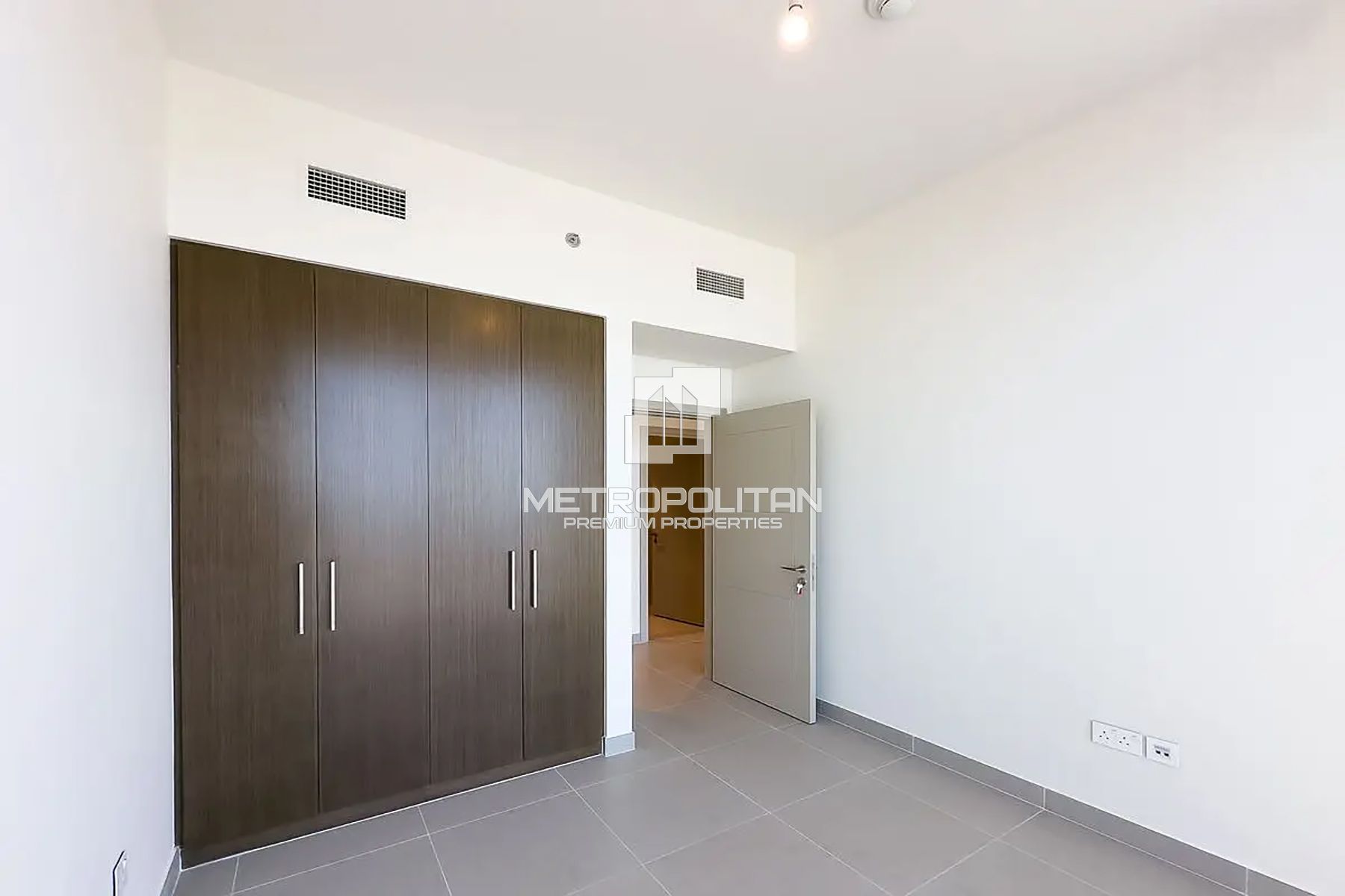 2BR Apartment for Sale in Downtown Dubai – MPS-43155 photo-10
