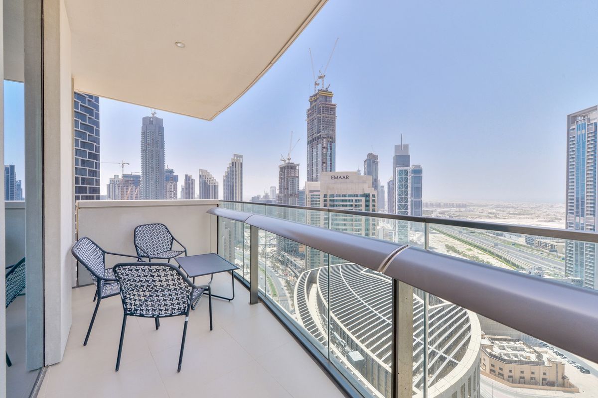 High Floor | Skyline Panoramas | Best Deal