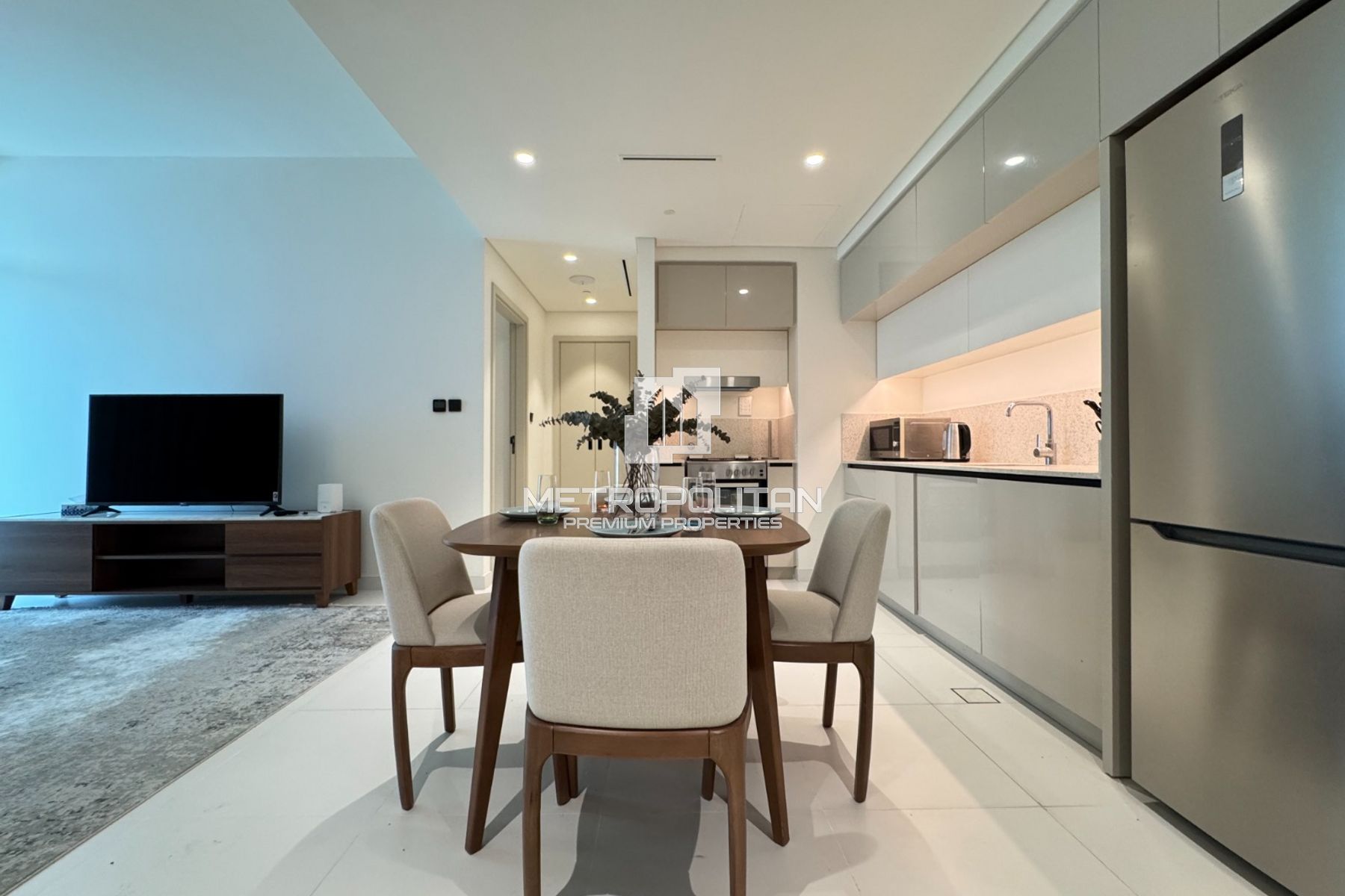 Image - Marina Vista Tower 2, Dubai Harbour, Dubai | Project - Apartment