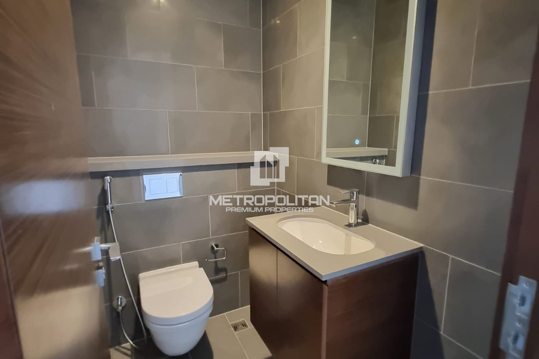 Vacant| Investor Deal | Panoramic View| High Floor
