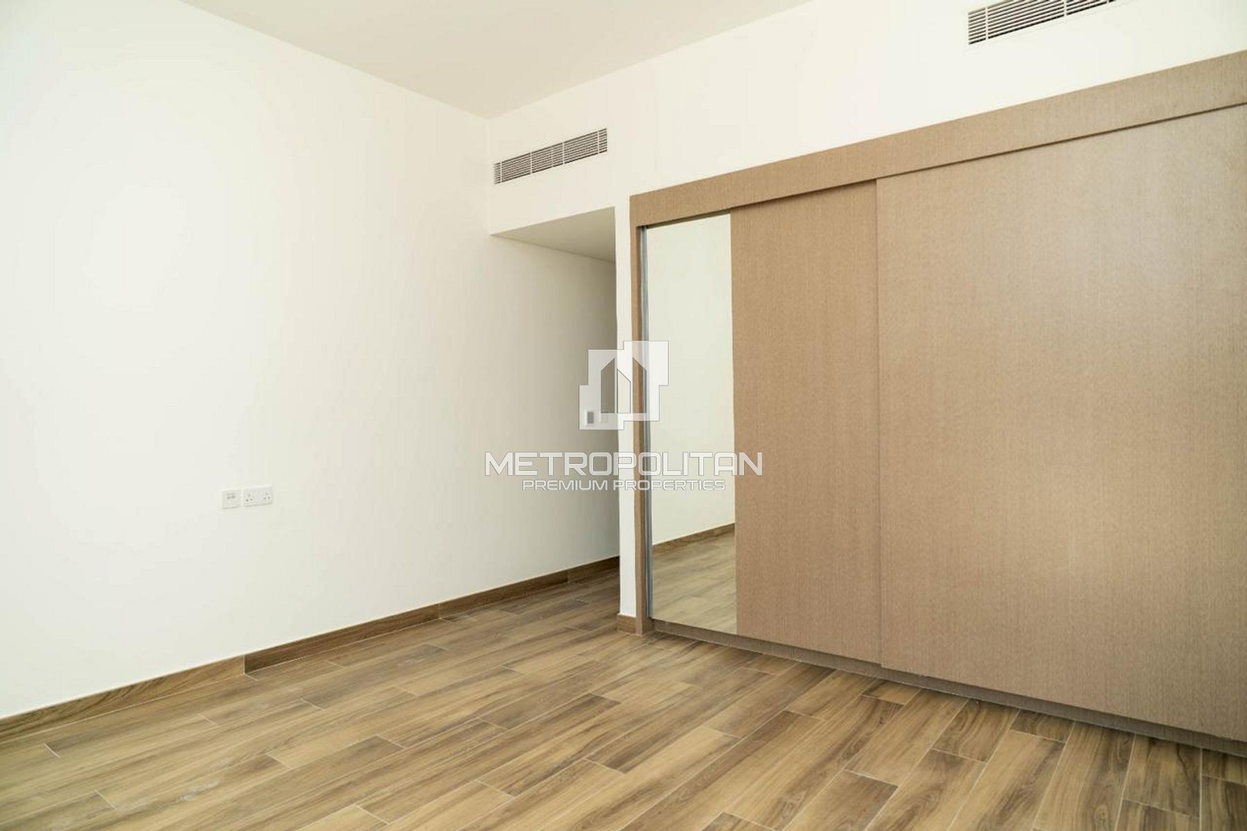 5BR Villa for Sale in Al Furjan – MPS-43363 photo-11