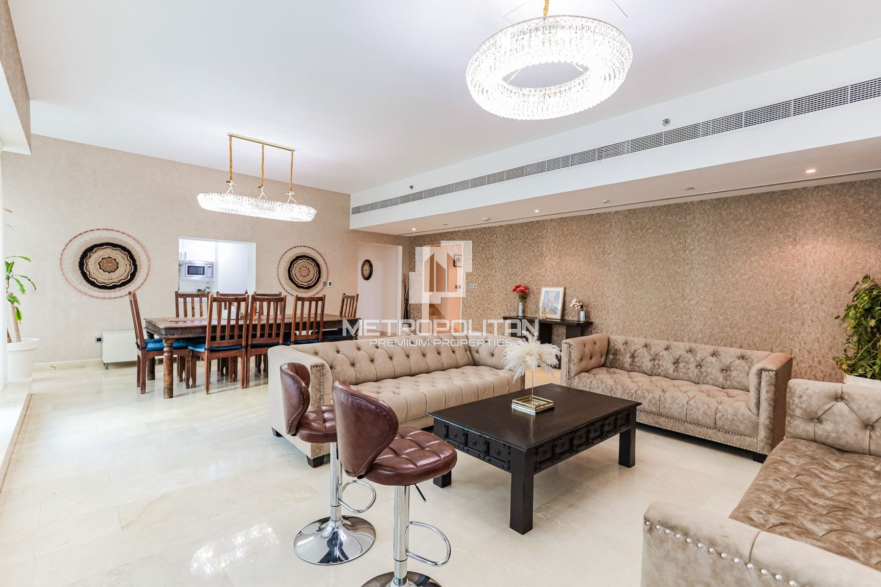 Fully Upgraded Duplex | Premium Amenities| Maids photo-11